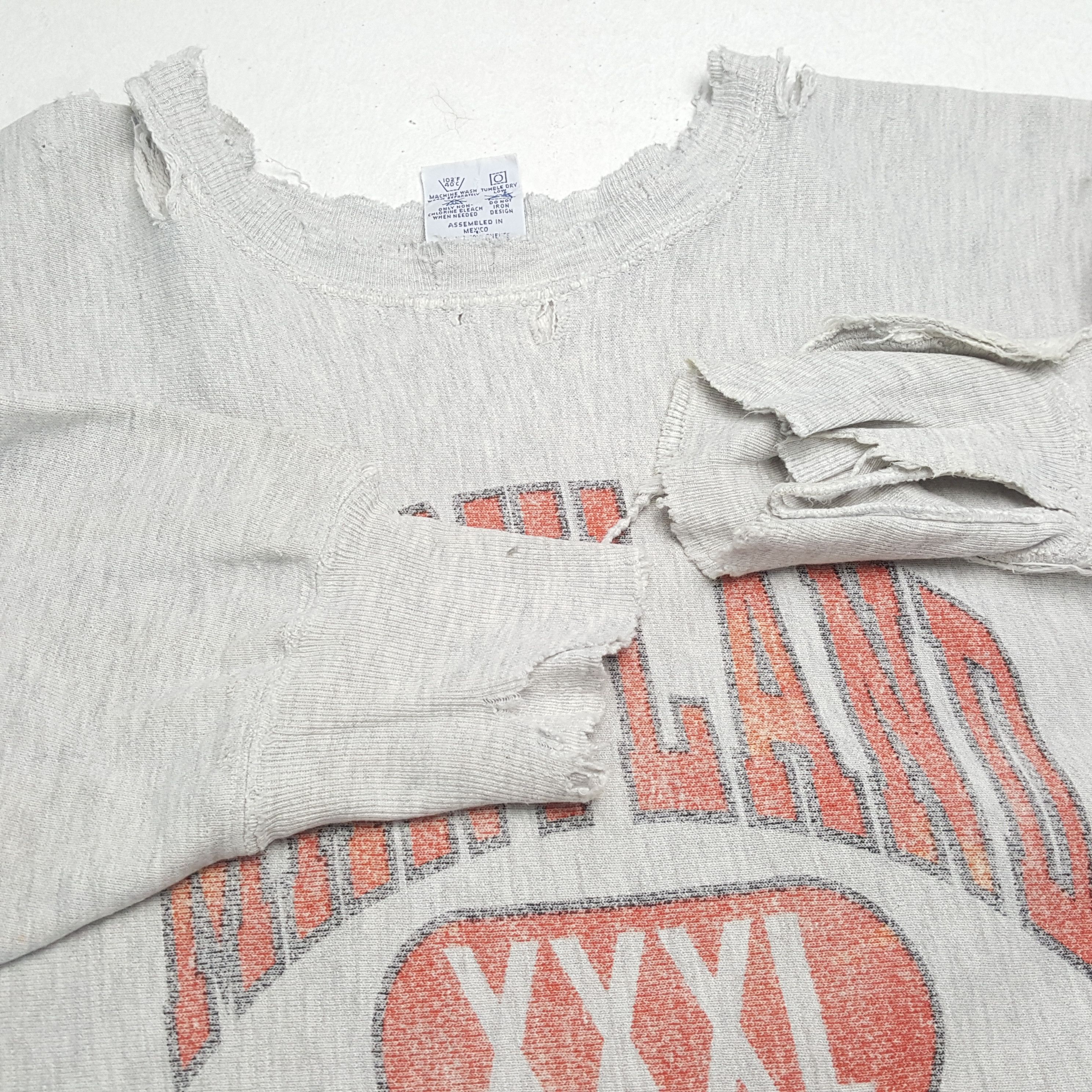 Champion × NFL × Vintage MARRYLAND FOOTBALL Distressed CHAMPION Sweatshirt Size US S / EU 44-46 / 1 - 8 Thumbnail