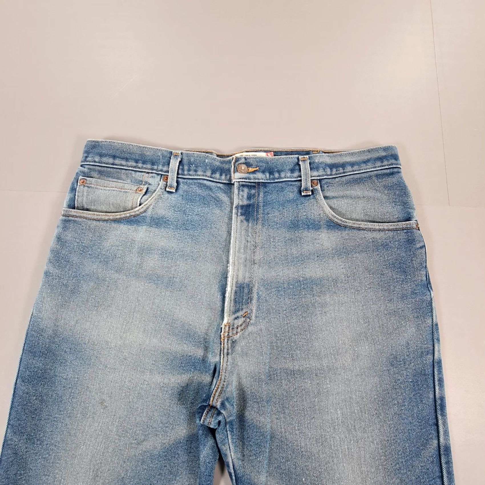 Levi's VINTAGE Levi's 517 Jeans Mens Blue W38 L29 Bootcut Zip Fly Durable Denim Regular 5-Pocket Mens Bootscut Size US 38 / EU 54 - 2 Thumbnail