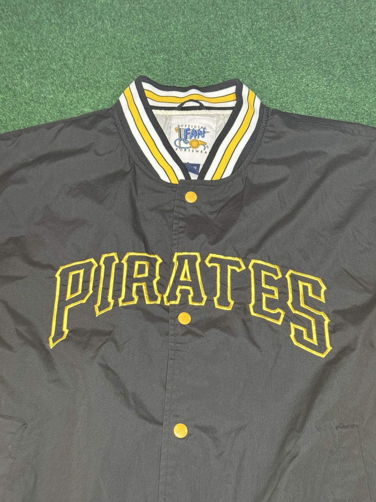 MLB Vintage 90s Pittsburgh Pirates Retro XL Windbreaker Jacket Size US XL / EU 56 / 4 - 2 Thumbnail