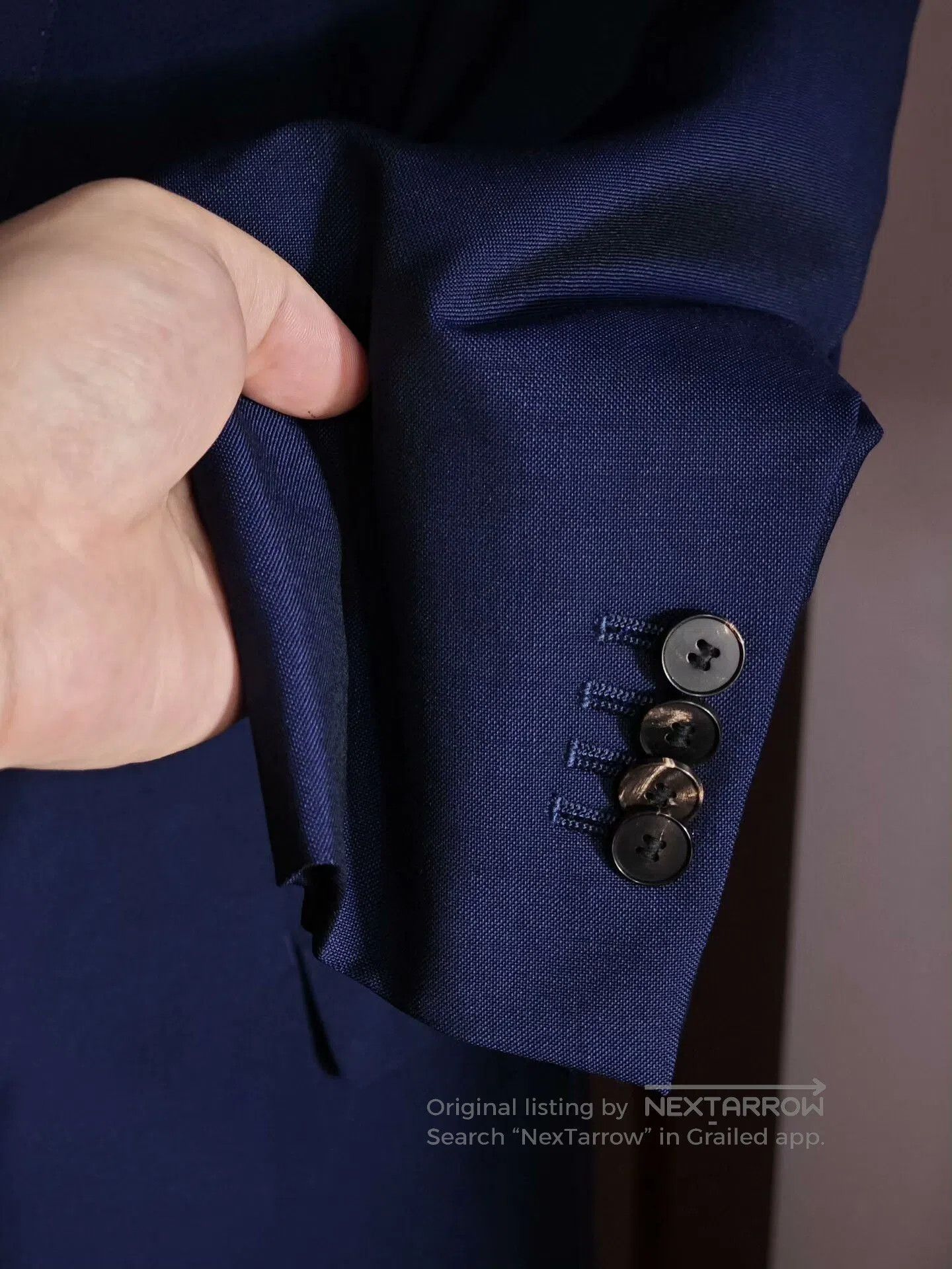 Japanese Brand Custom Italian Wool Blend Suit. Size US M / EU 48-50 / 2 - 4 Thumbnail