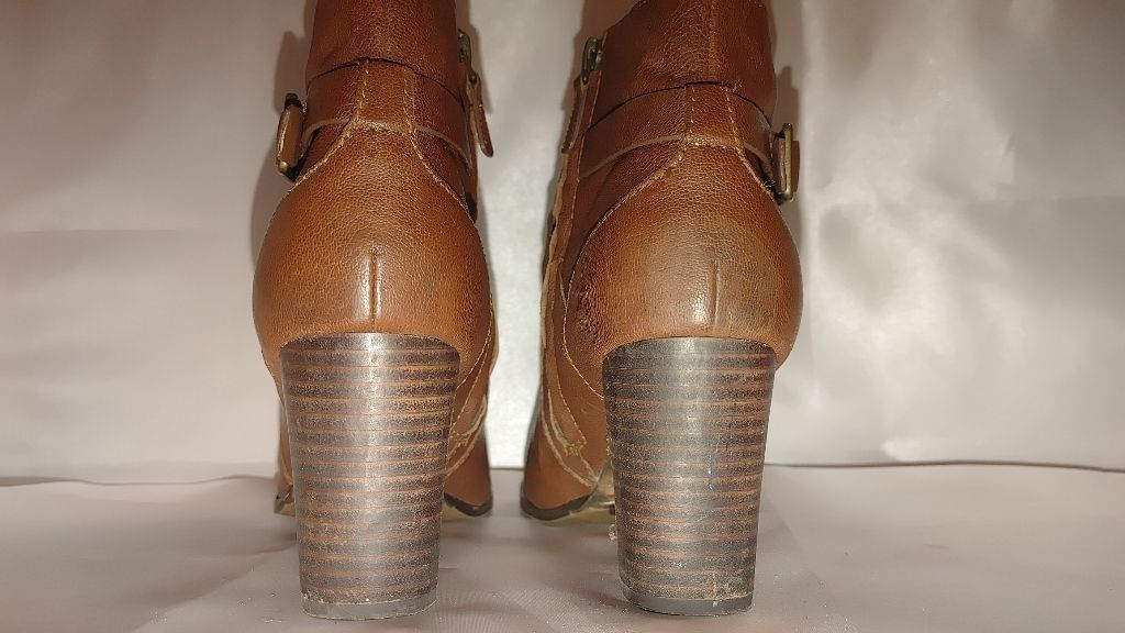Cole Haan Cole Haan Cassidy Leather Ankle Bootie Size 8B Size US 8 / IT 38 - 7 Thumbnail