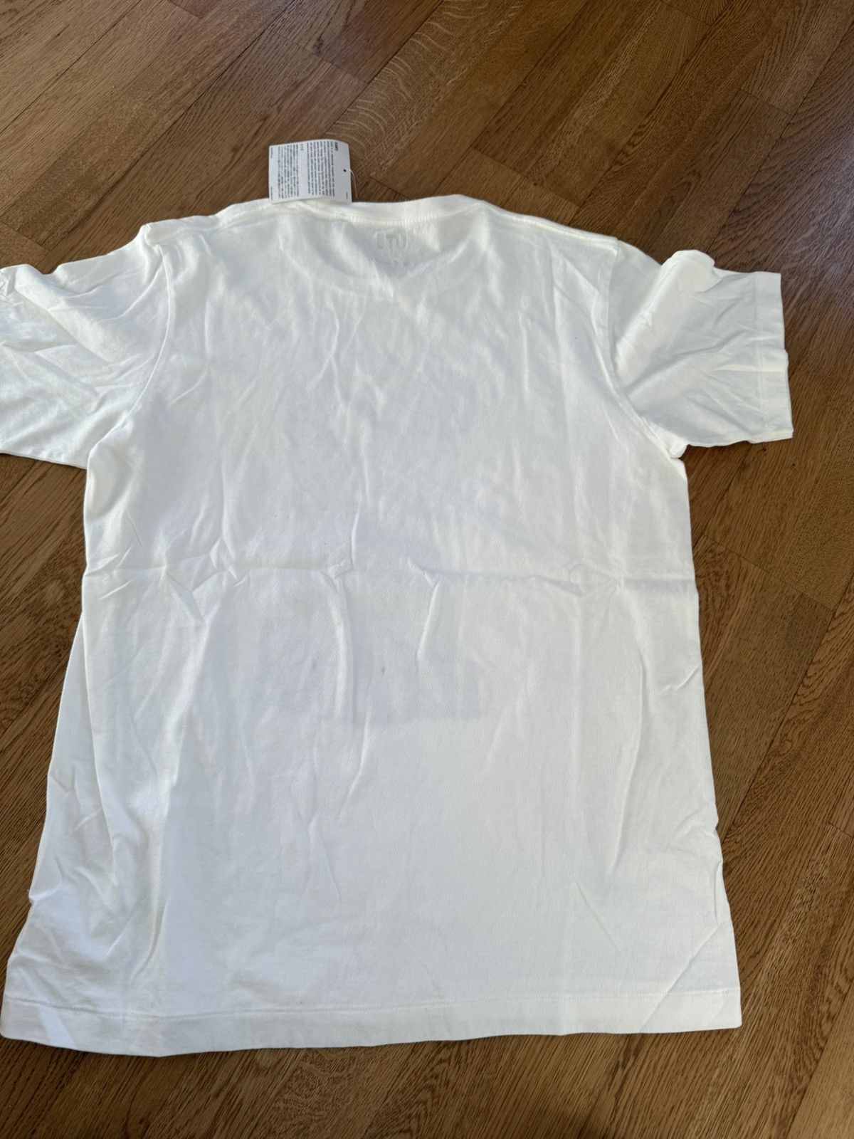 Kaws × Uniqlo Kaws ‘Passing Through’ T Size US L / EU 52-54 / 3 - 7 Thumbnail