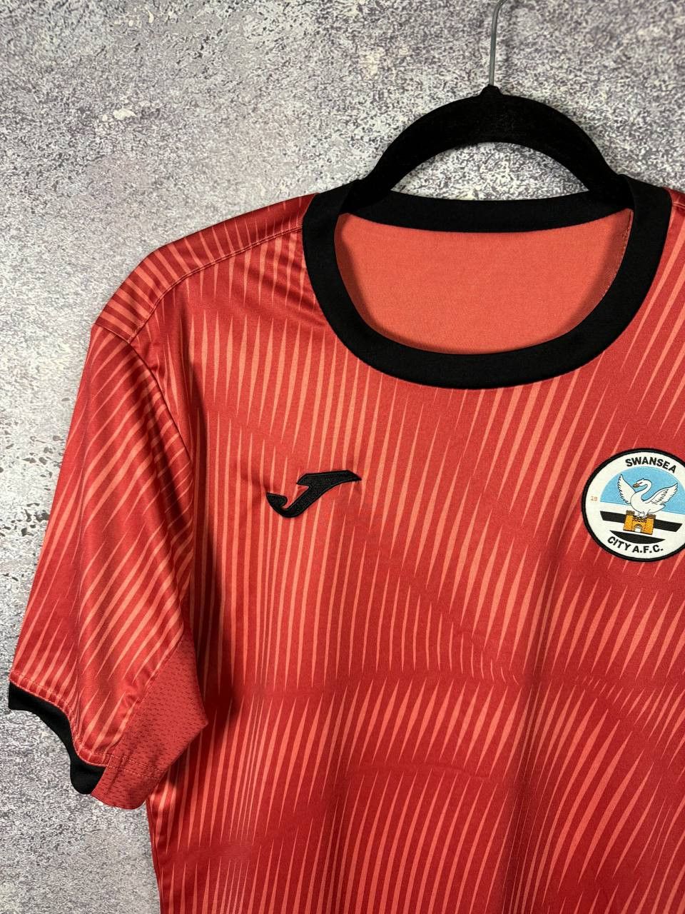 Other Swansea City 2018 Joma Pre Match Training Jersey Blokcore Size US M / EU 48-50 / 2 - 3 Thumbnail