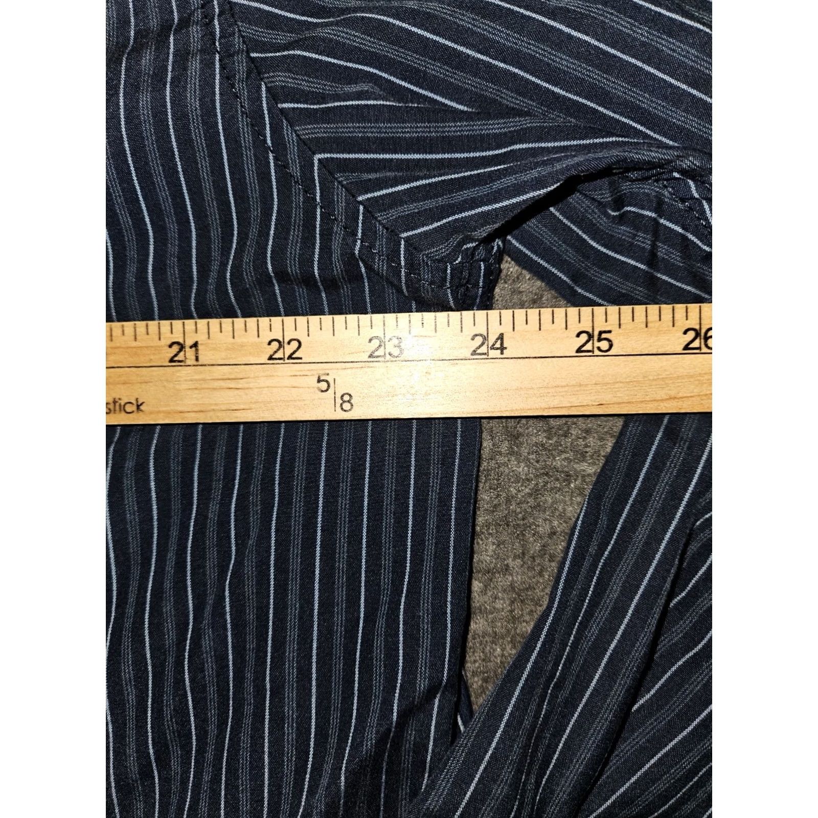 Quiksilver Quicksilver Button Up Shirt Mens XL Long Sleeve Blue Striped 90s Casual Logo Shirt Size US XL / EU 56 / 4 - 2 Thumbnail
