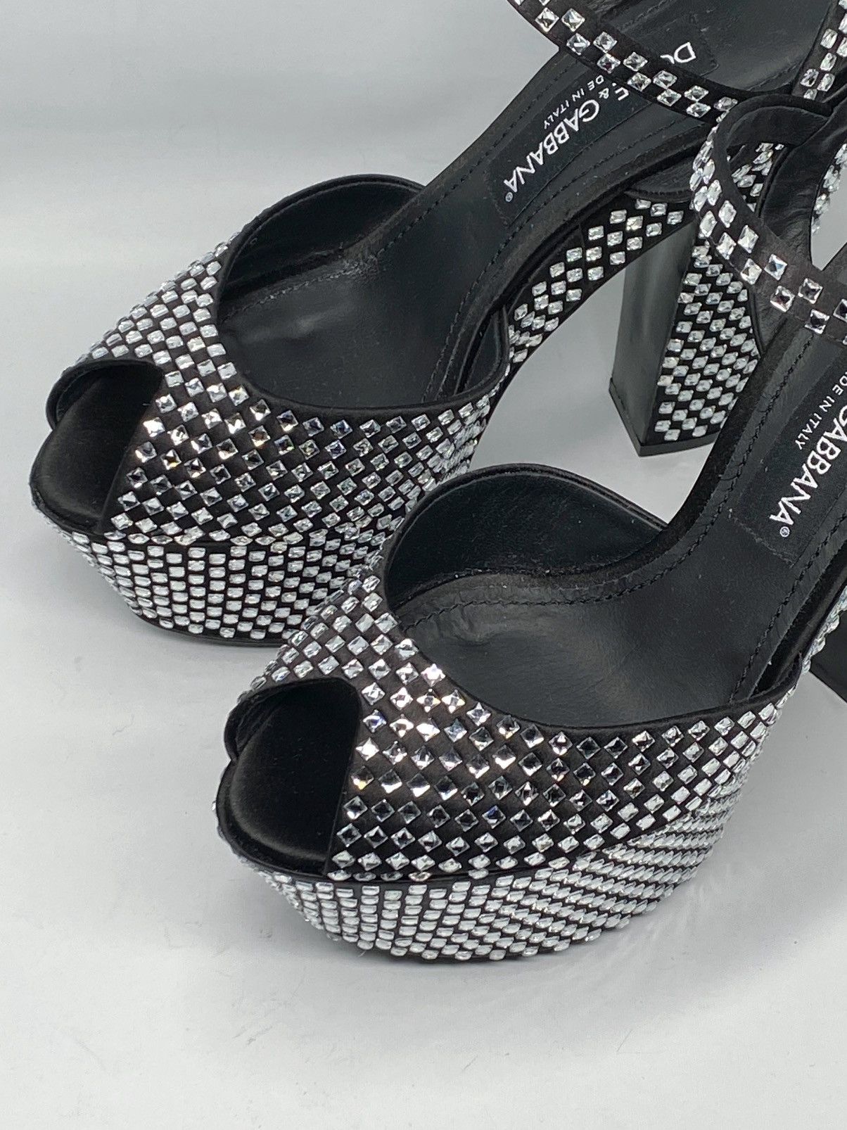 Dolce & Gabbana Dolce Gabbana Crystal-embellished platform sandals size 39 Size US 9 / IT 39 - 15 Thumbnail