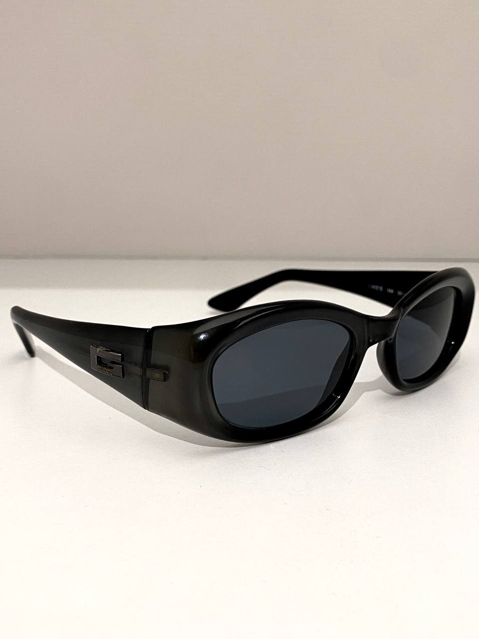 Gucci x Tom Ford GG Logo Oval Shield Vintage Sunglasses Y2K