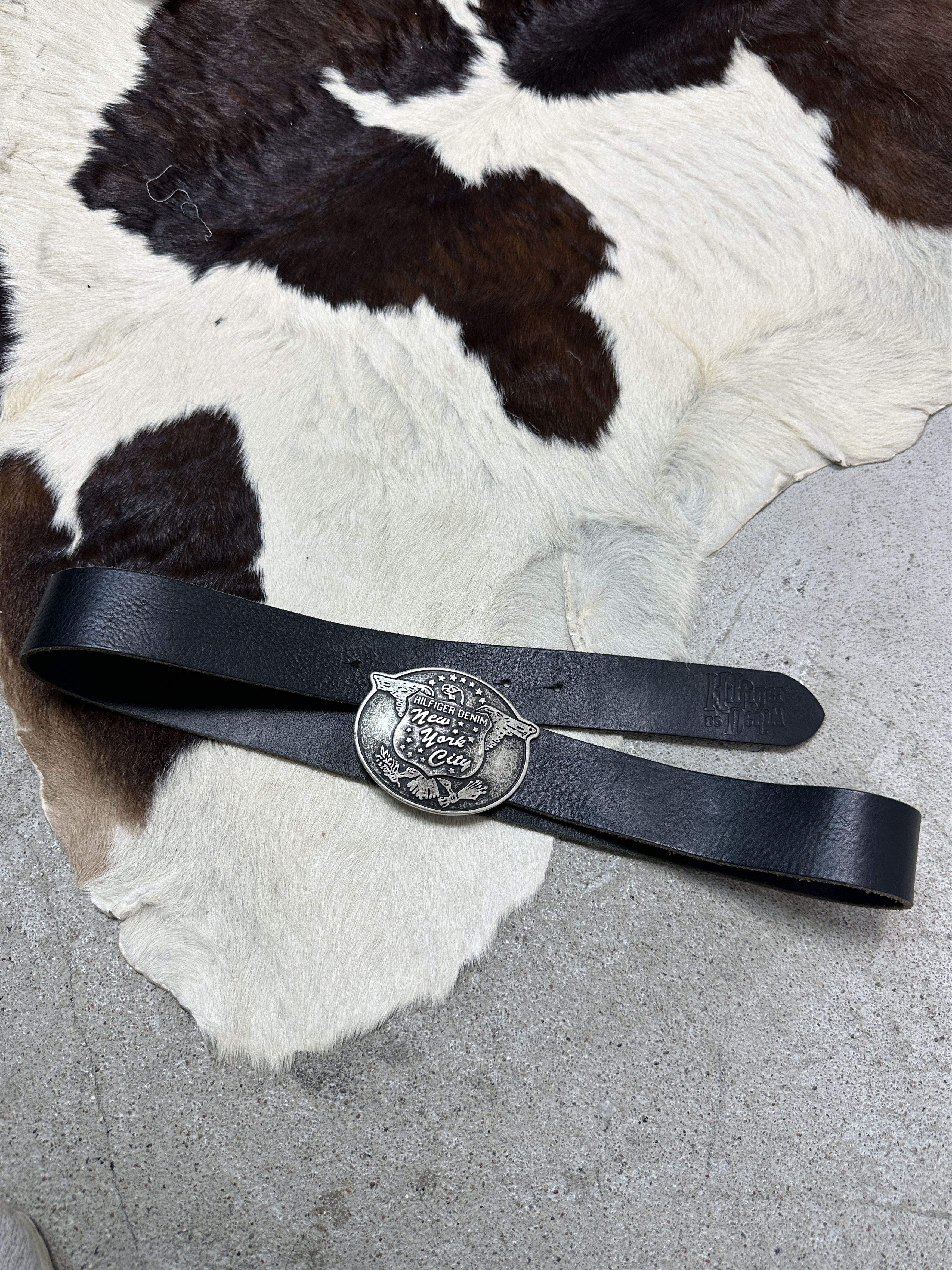 Tommy Hilfiger Vintage Leather Hilfiger Made in Italy Belt Y2K Size ONE SIZE - 2 Thumbnail