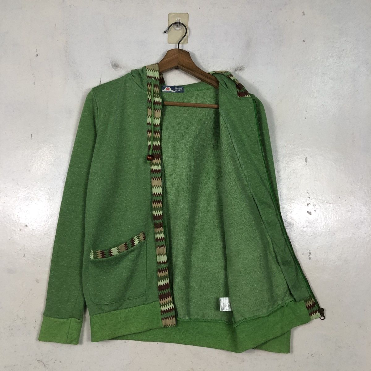 Beams Japan 📌Zipper Hoodie Beams Hearts Navajo Chimayo Design Size US M / EU 48-50 / 2 - 14 Thumbnail