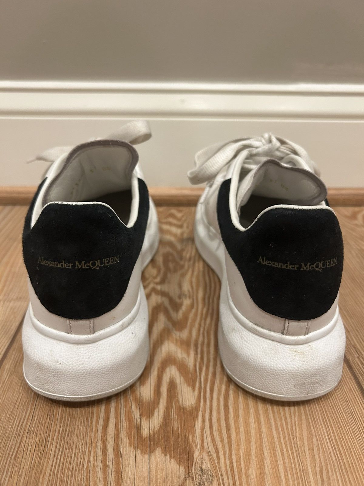 Alexander McQueen Oversized Sneaker Size US 7 / IT 37 - 3 Thumbnail