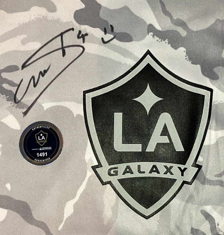 Other 2021 LA Galaxy Team-Certified Signed Pre-Match Top Size US M / EU 48-50 / 2 - 2 Thumbnail