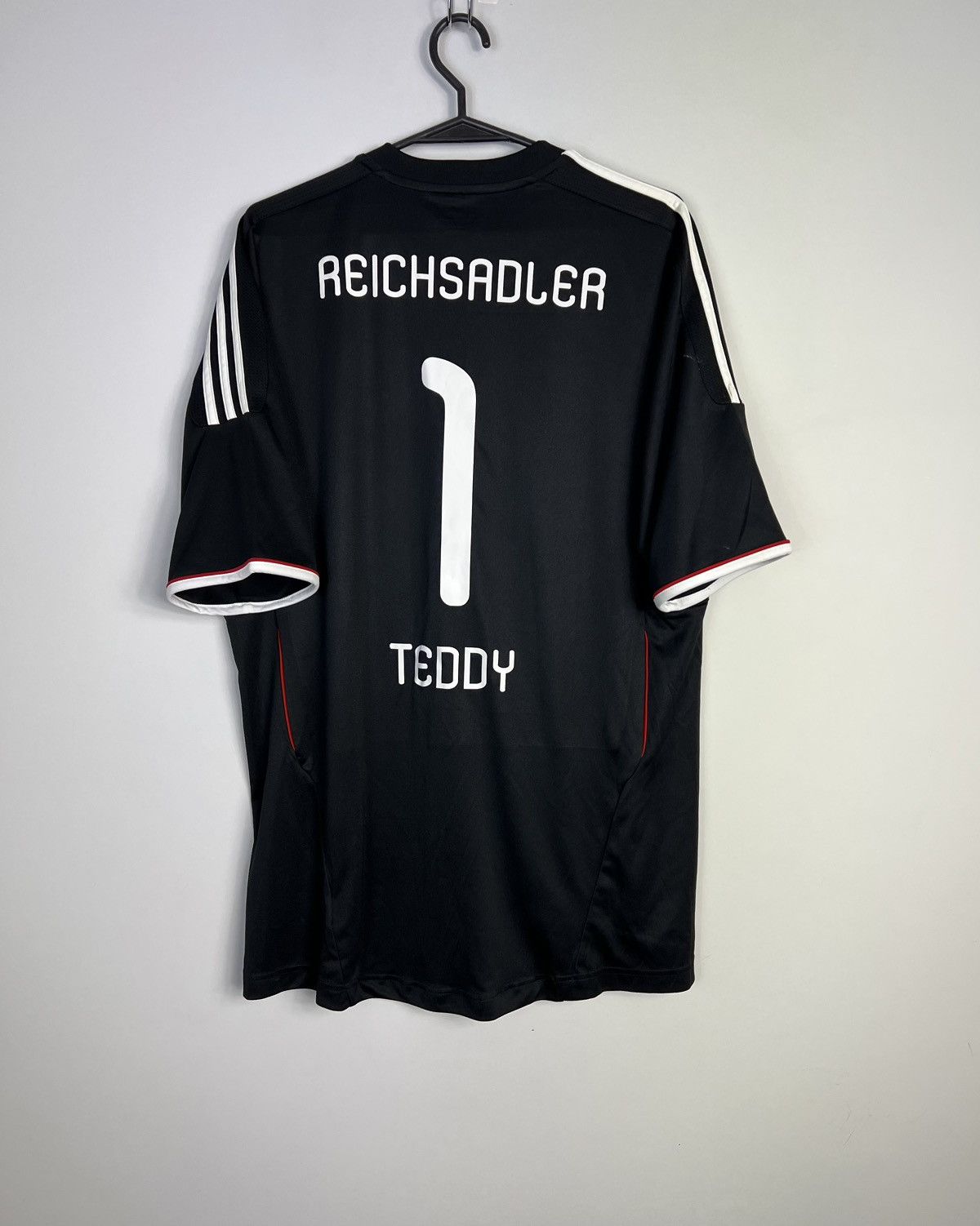 Adidas Bayern Munich 2011-12 Third Soccer Jersey Adidas Size US L / EU 52-54 / 3 - 5 Thumbnail