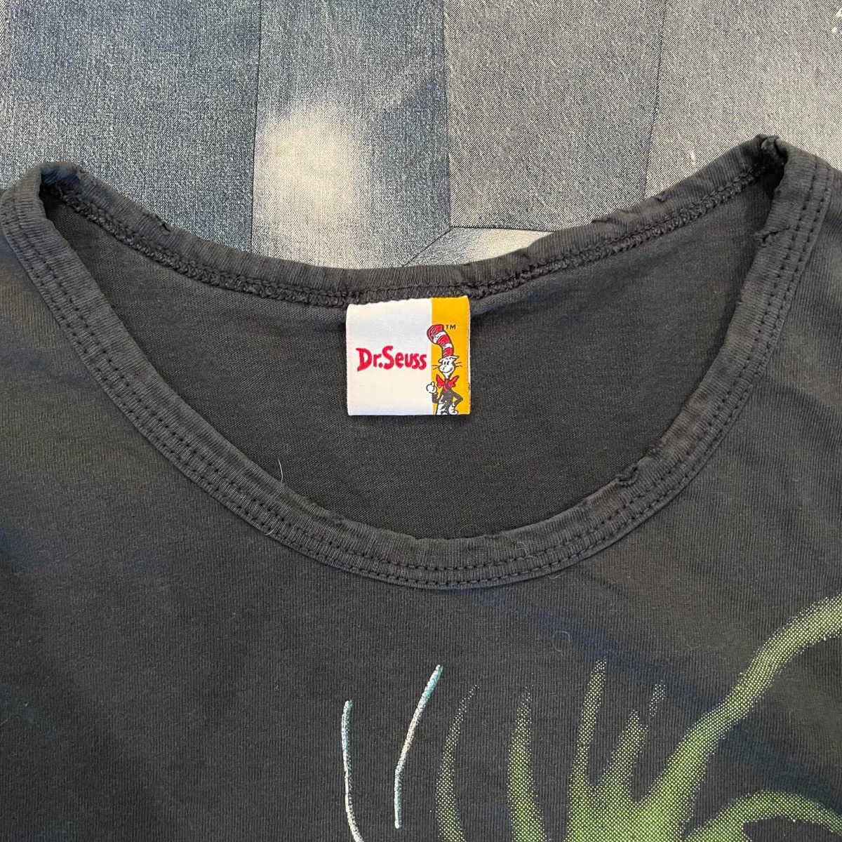 Japanese Brand × Vintage CRAZY Vintage 90s The Grinch “ Mean One “ Tee Size US XL / EU 56 / 4 - 3 Thumbnail