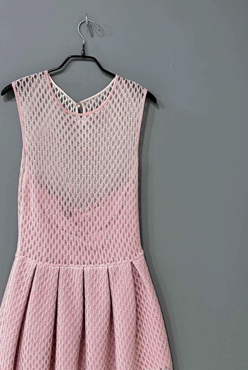 Dior Dior Pink mesh hollow dress 2503-Nextarrow Size XS / US 0-2 / IT 36-38 - 2 Thumbnail
