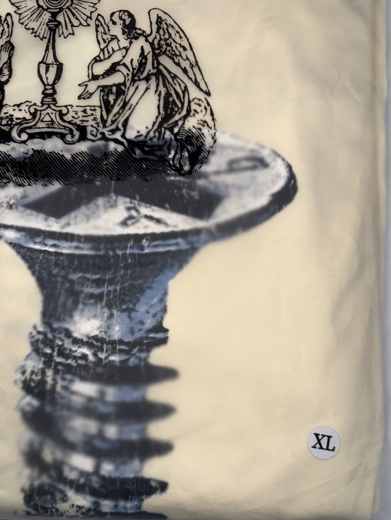 Vertabrae Vertabrae Torque T-shirt Size US XL / EU 56 / 4 - 7 Thumbnail