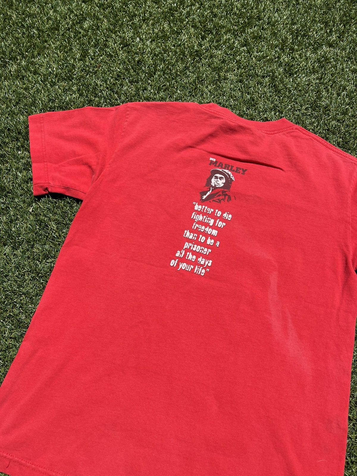 Vintage × Zion Rootswear VTG 00’s Bob Marley Zion Rootswear Red Tee Size US S / EU 44-46 / 1 - 4 Thumbnail