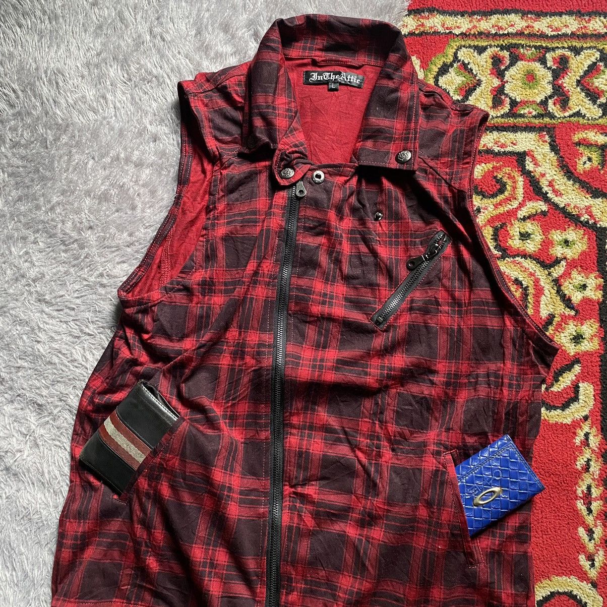 In The Attic × Japanese Brand 🔥SALE🔥 In The attic double collar punk vest Size US M / EU 48-50 / 2 - 5 Thumbnail