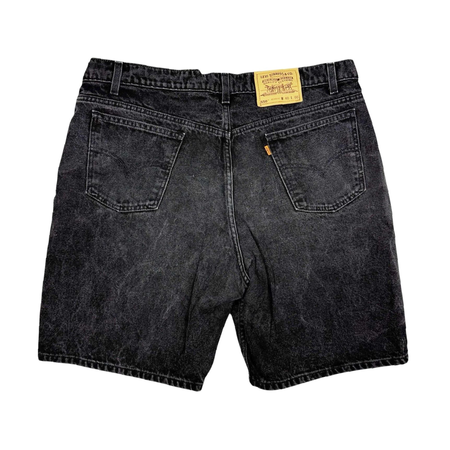 Levi's VINTAGE Levi’s 550 Black Washed Bermuda Shorts Mens 40 Regular Zip 9in Inseam USA 90s Orange Tab Denim Cotton Size US 40 / EU 56 - 4 Thumbnail