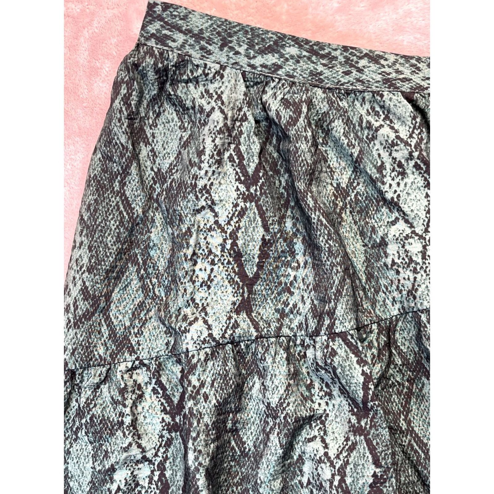 Vintage Ava & Viv Skirt Womens Size 3X Green Black Snake Print Tiered Flowy Midi Skirt Size 40" / US 18 - 2 Thumbnail
