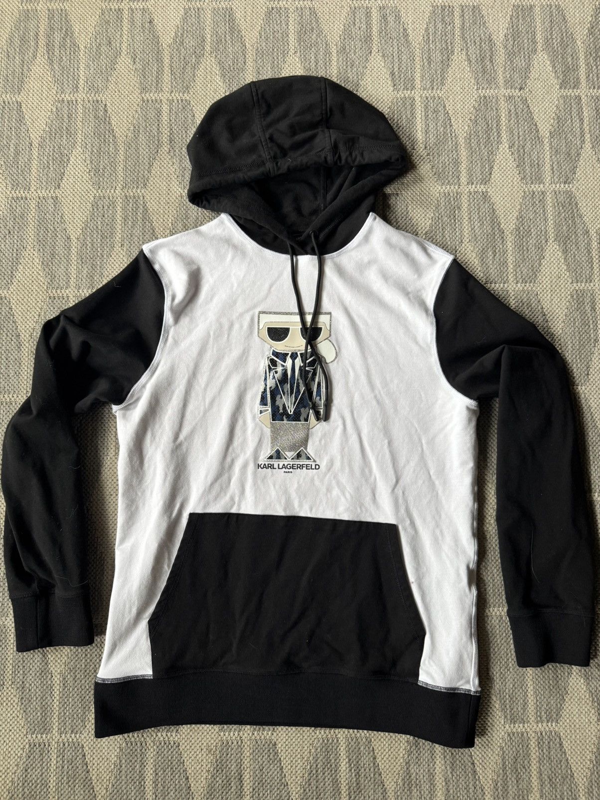 Karl Lagerfeld Karl Lagerfeld Graphic Embellished Color Block Hoodie, Small Size US S / EU 44-46 / 1 - 1 Thumbnail