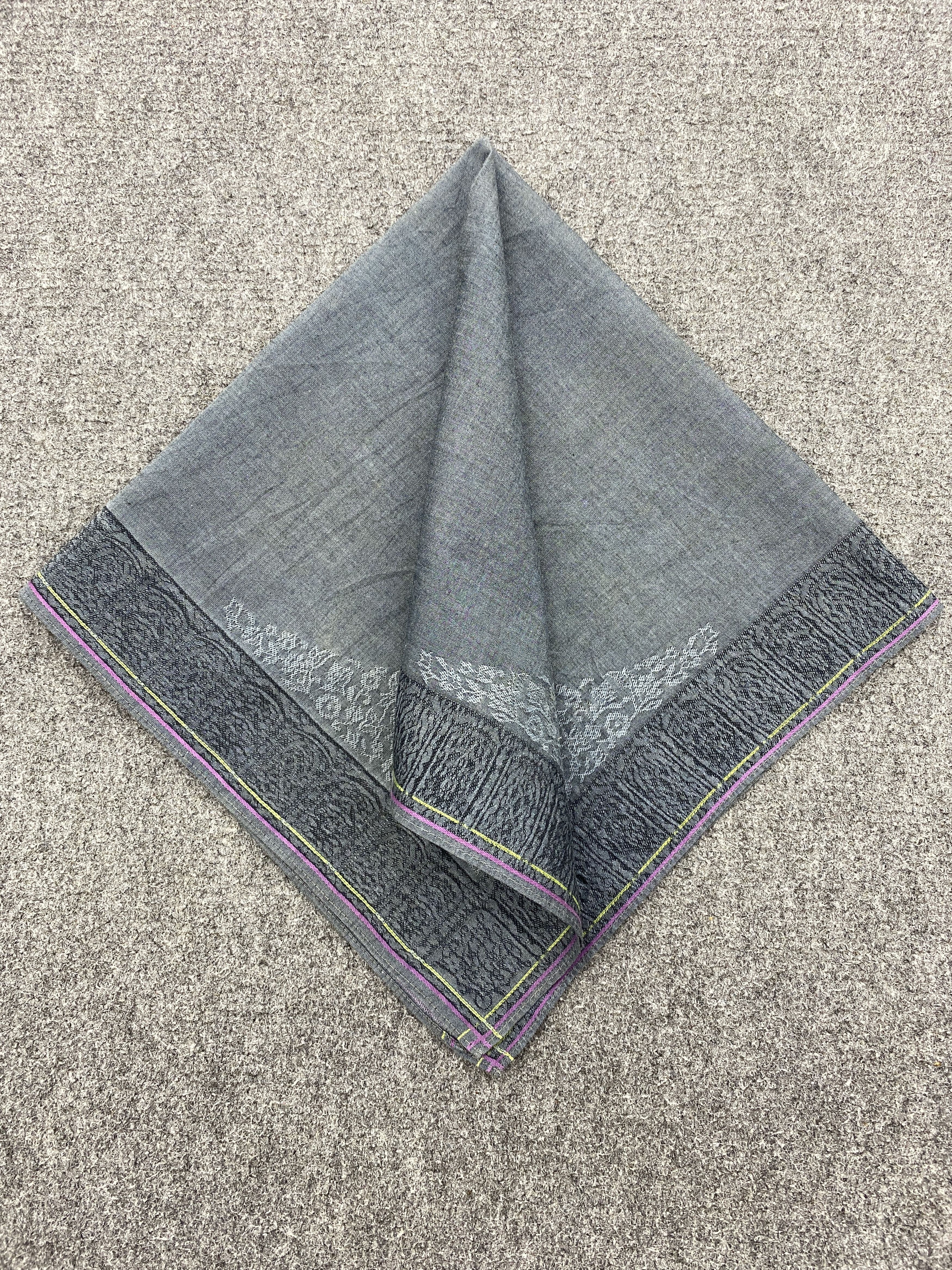 Yves Saint Laurent Yves Saint Laurent Handkerchief / Neckerchief HKC0887 Size ONE SIZE - 3 Thumbnail