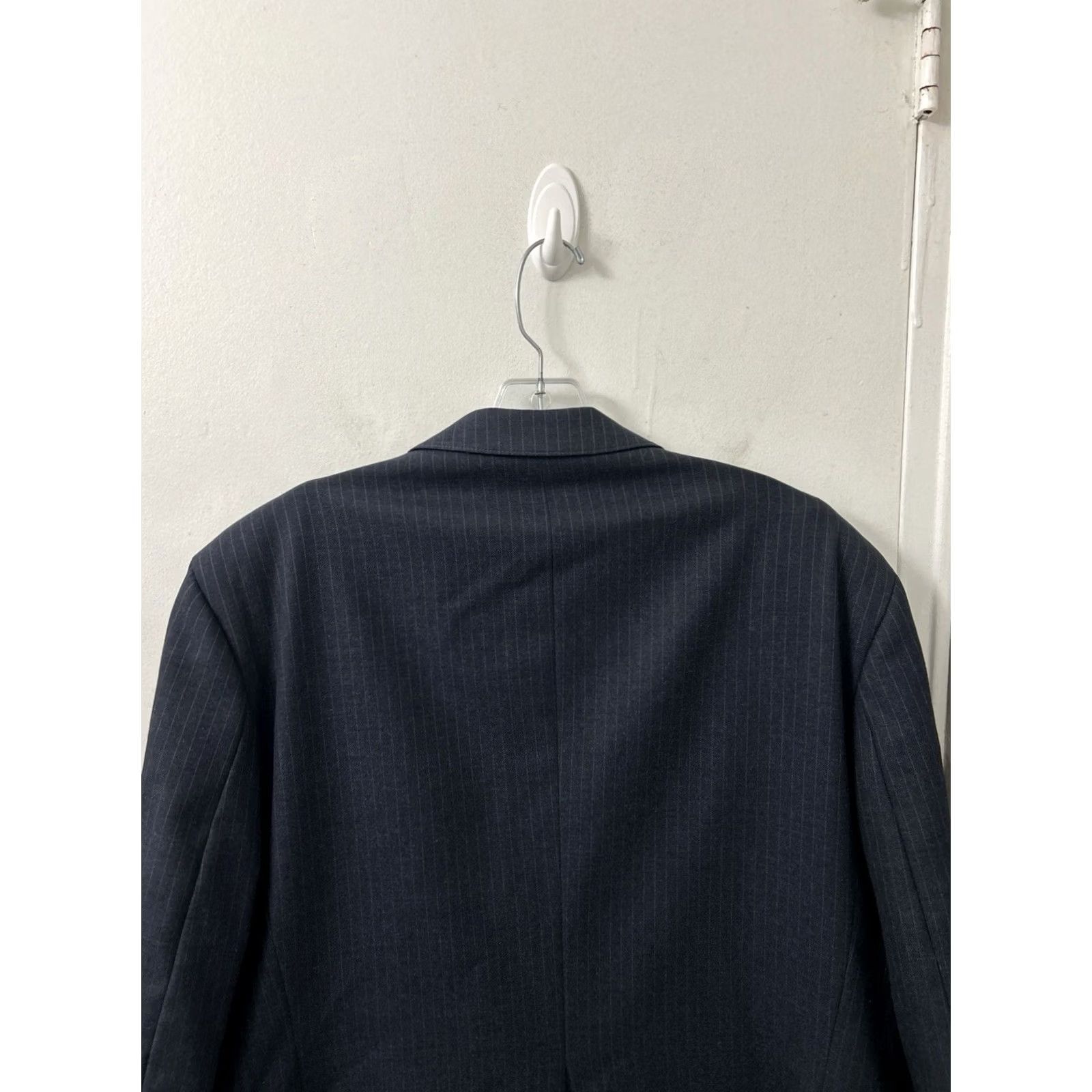 Vintage VINTAGE Alexander Shields Sport Coat Jacket Men 43S Navy Pinstripe 100% Wool Notch Lapel Two-Button Short" Size US XS / EU 42 / 0 - 7 Thumbnail