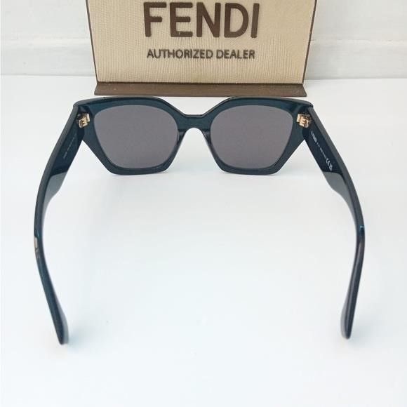 Fendi Fendi Smoke Cat Eye Ladies Sunglasses FE40070I 01A","descrip Size ONE SIZE - 3 Thumbnail