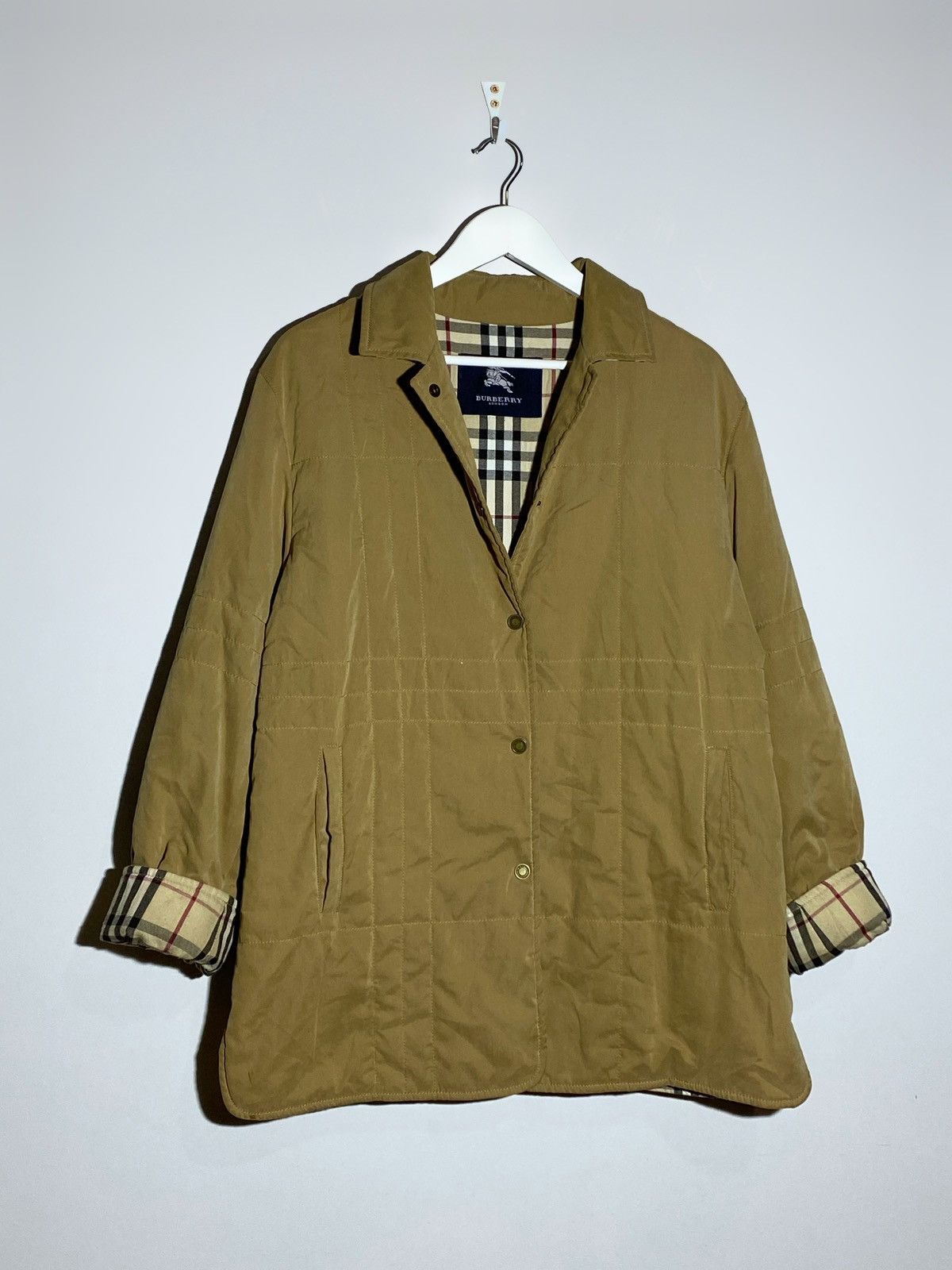 Burberry Burberry’s vintage nova check quilted jacket Size US M / EU 48-50 / 2 - 1 Thumbnail