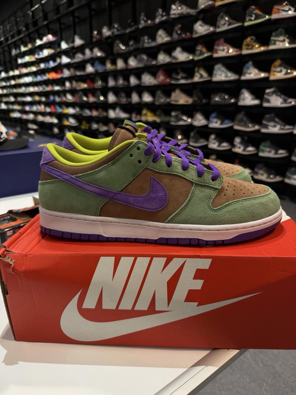 Nike Nike Dunk Low Veneer 2020/2024 Size 12 Brand New Authentic Size US 12 / EU 45 - 4 Thumbnail