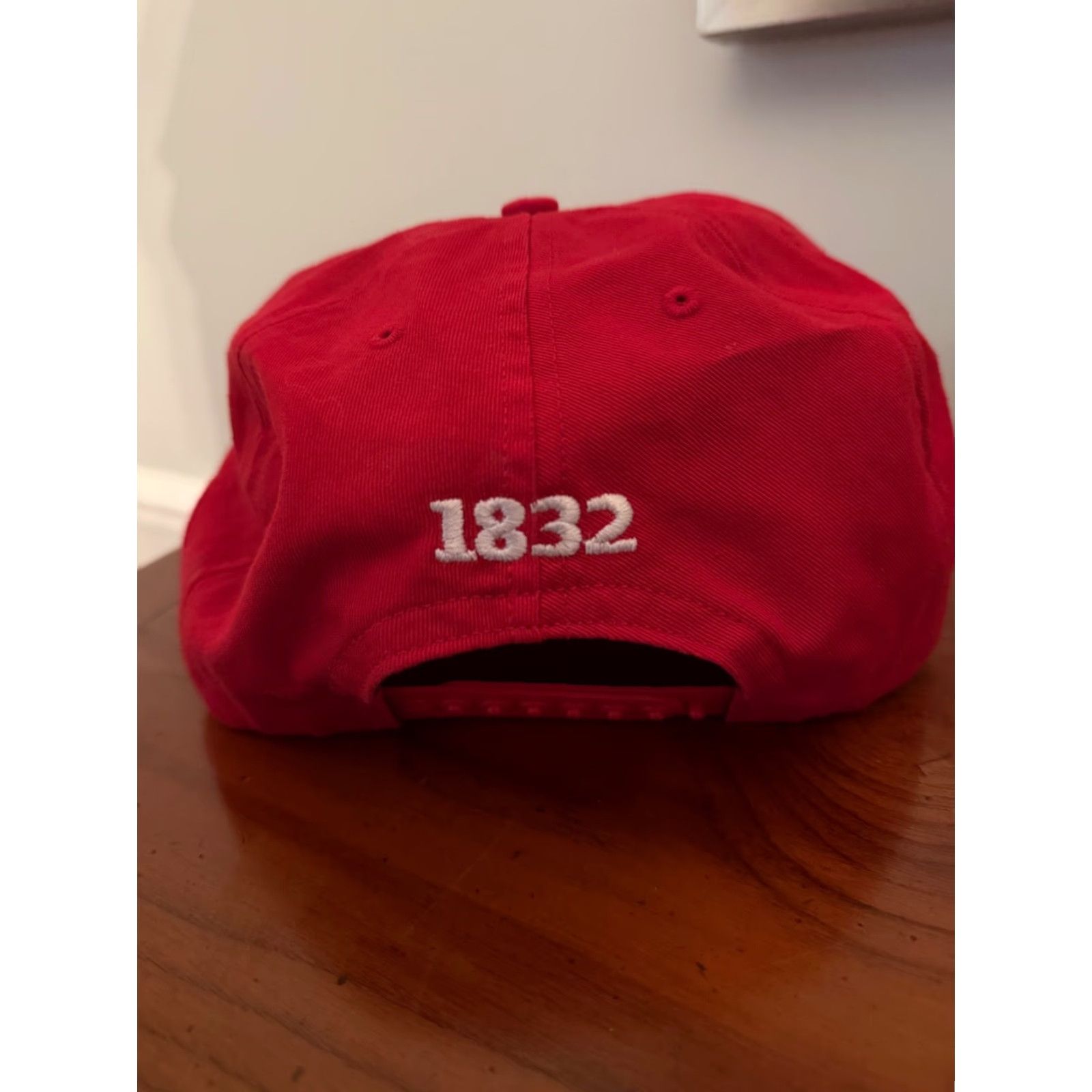 Vintage VINTAGE Wabash College Little Giants 1832 Adjustable Red SnapBack Trucker Hat Size ONE SIZE - 3 Thumbnail