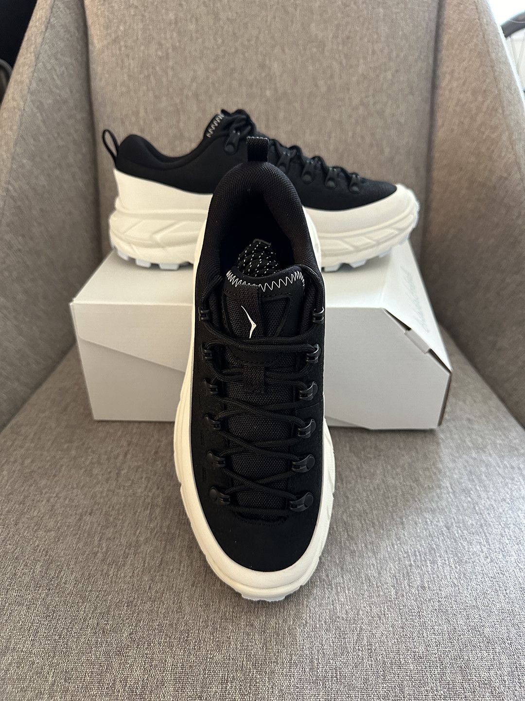 Hidden Characters × Hoka One One HOKA TOR SUMMIT X HIDDEN Hidden Characters × Hoka One One HOKA TOR SUMMIT X HIDDEN