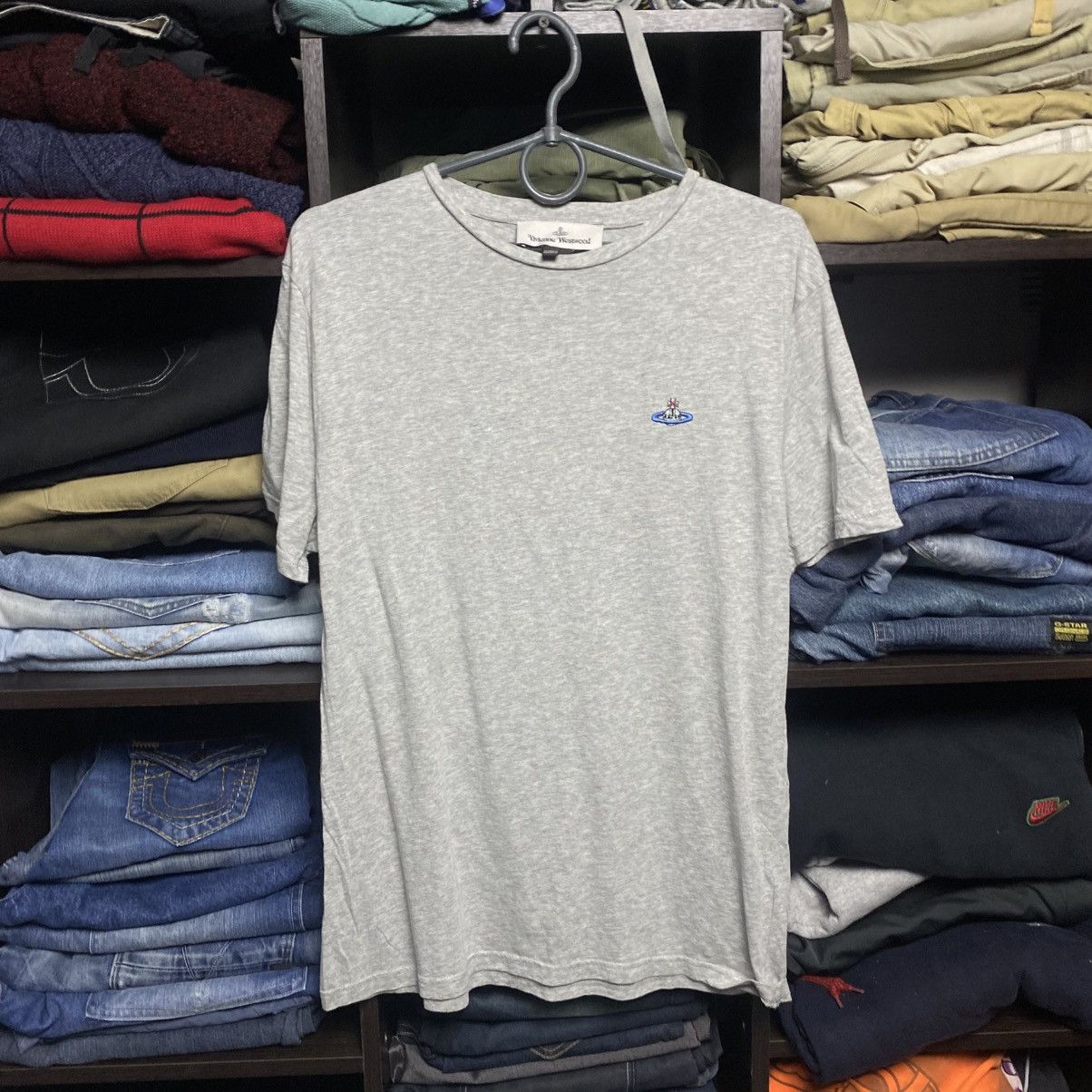 Vivienne Westwood Luxury Vivienne Westwood small logo basic streetwear tee Size US M / EU 48-50 / 2 - 1 Thumbnail