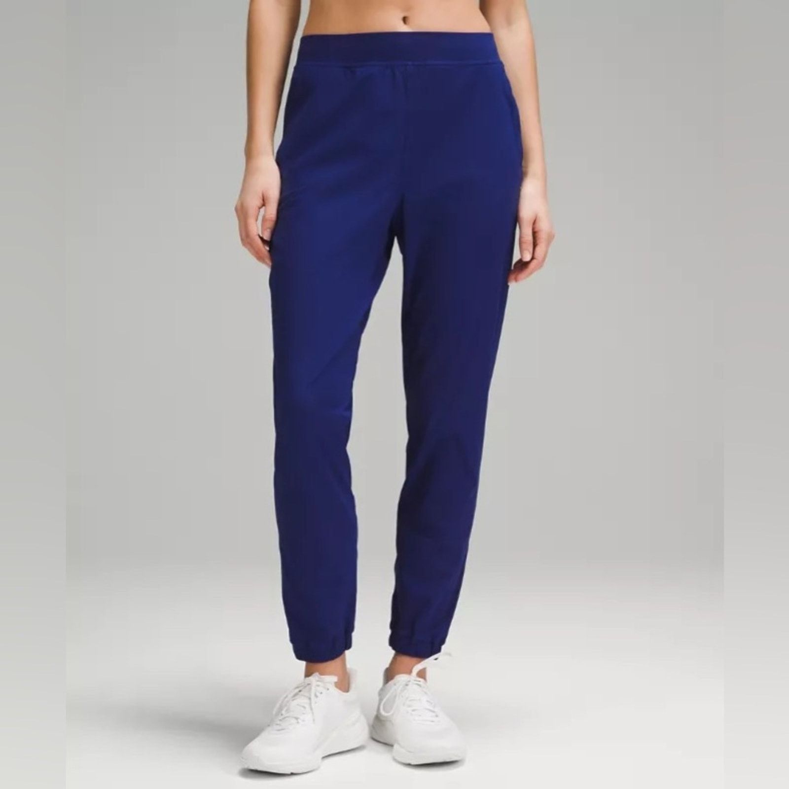 Lululemon NWT Adapted State High-Rise Joggers Full Length Size 27" / US 4 / IT 40 - 1 Thumbnail