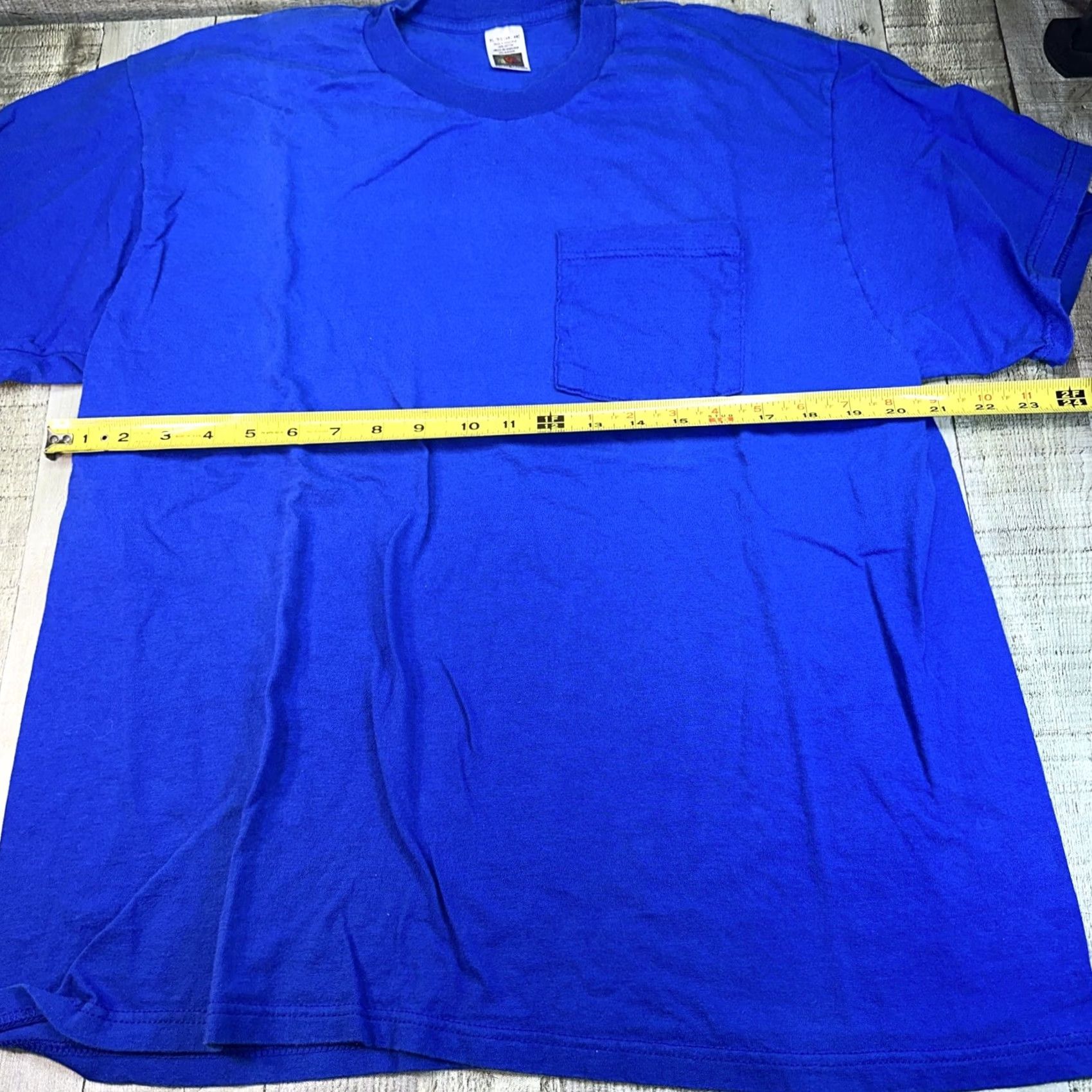 Fruit Of The Loom VINTAGE Fruit of the Loom Men XL Blue Pocket Tee Shirt Size US XL / EU 56 / 4 - 3 Thumbnail