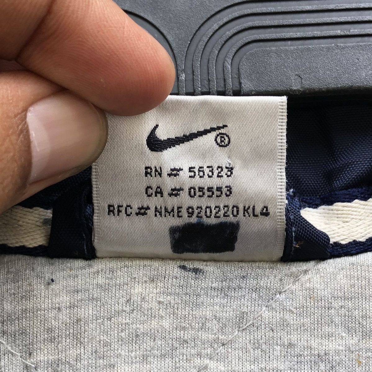 Nike Vintage Nike Nylon Pullover Anorak Half Zip Filled Jacket Size US L / EU 52-54 / 3 - 19 Thumbnail
