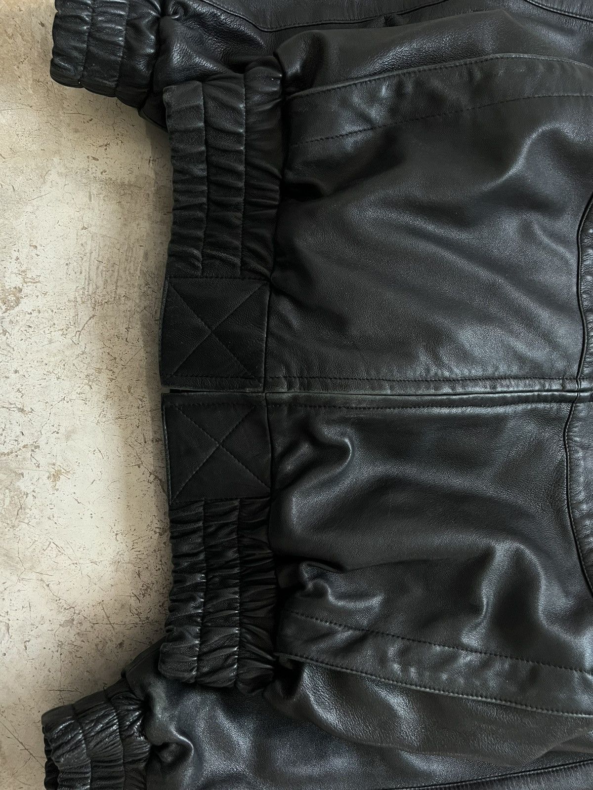 Vintage SOLD* Vintage Leather & Fur Reversible Jacket Size US M / EU 48-50 / 2 - 5 Thumbnail