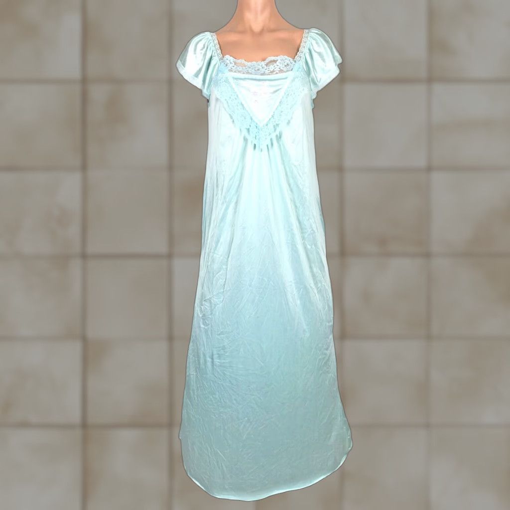 VTG Moodsetter Aqua Embroider Nightgown Nylon S/M 60s Lingerie Lace Victorian USA Womens