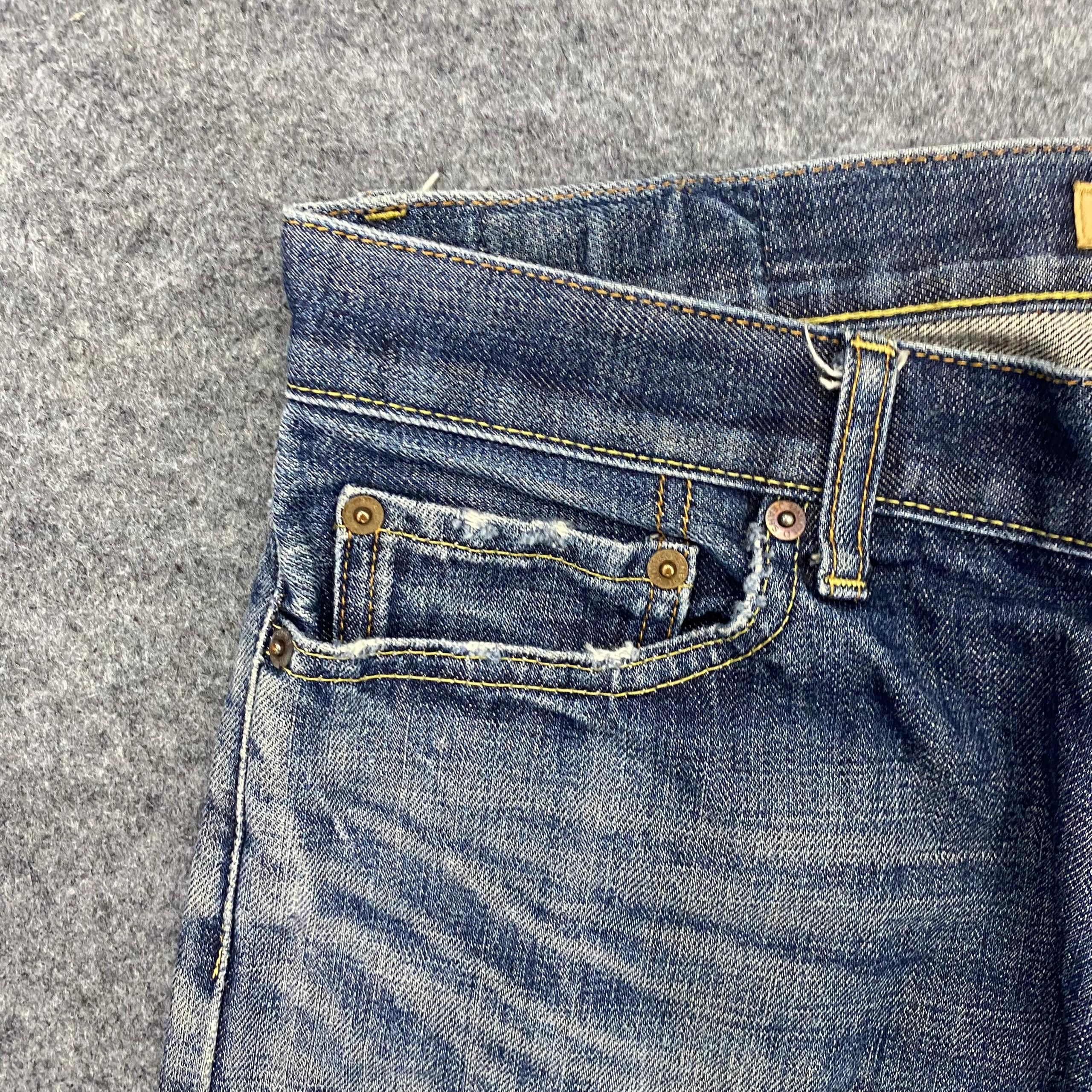 Japanese Brand 💥Best Offer💥Vintage Uniqlo Original Basic Denim Size US 34 / EU 50 - 11 Thumbnail