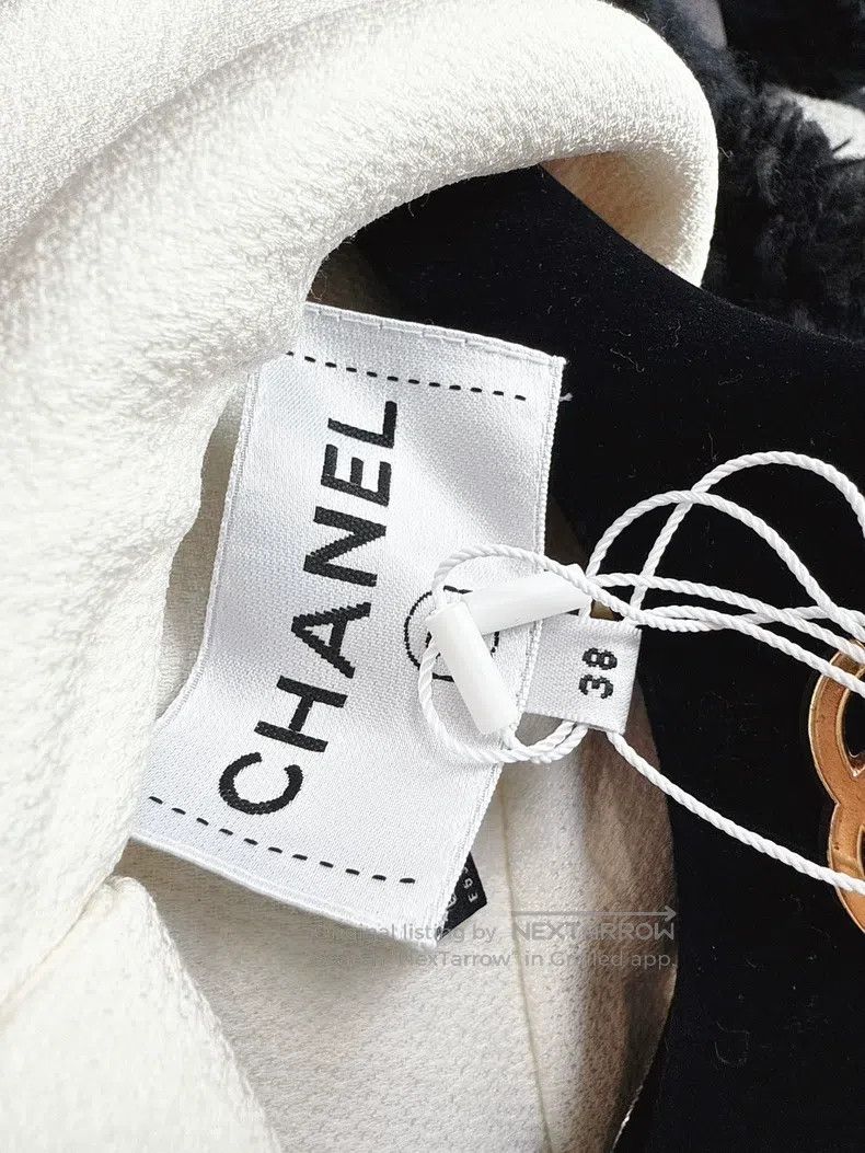 Chanel Chanel 22c Early Spring Vacation Series Beige Heavy Mulber Size XS / US 0-2 / IT 36-38 - 8 Thumbnail