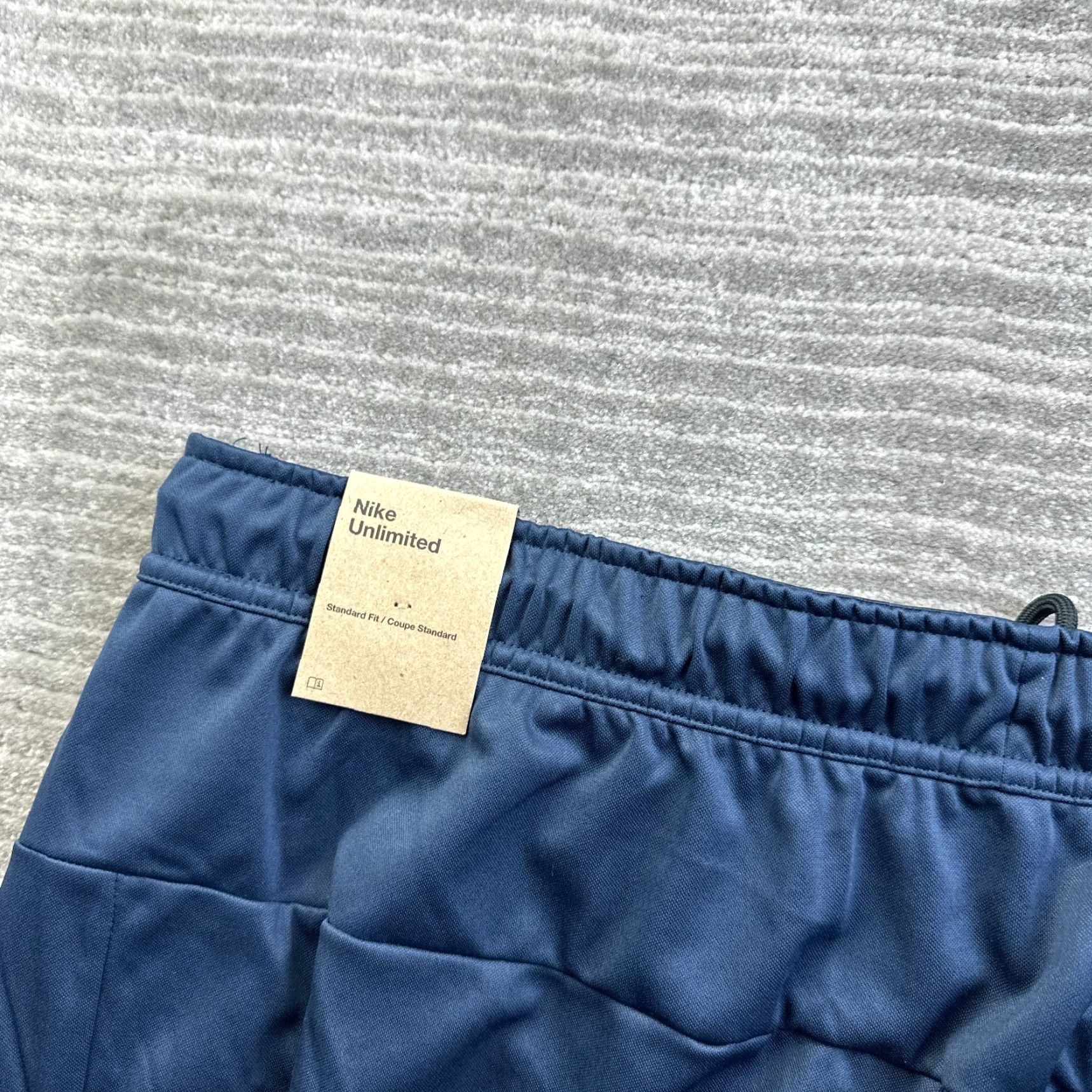Nike Nike Pants Large Blue Sweatpants Water Repellent Versatile Gym Training Mens Size US 33 - 4 Thumbnail