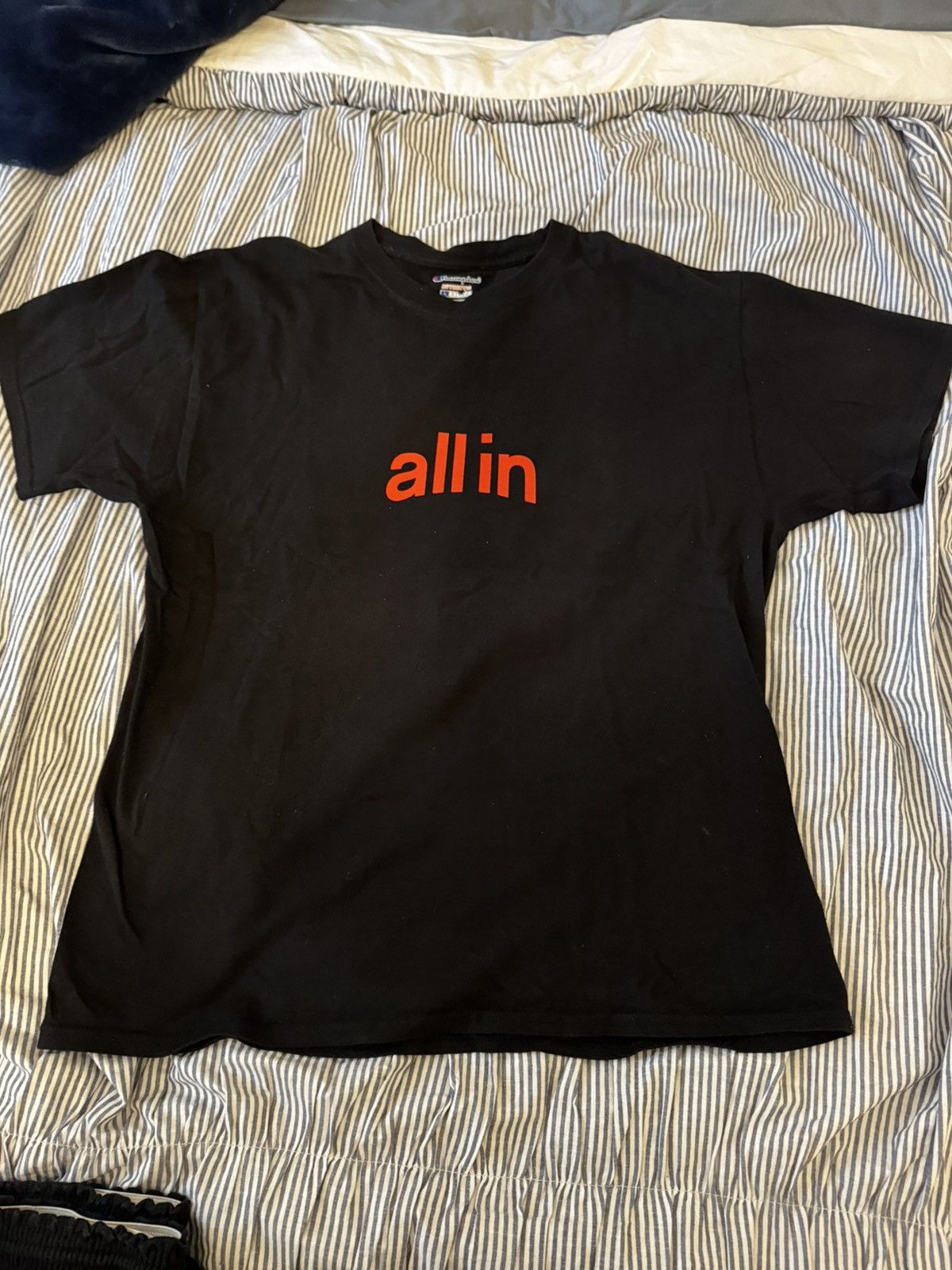 All-In All in t shirt 17/18 Size US L / EU 52-54 / 3 - 4 Thumbnail