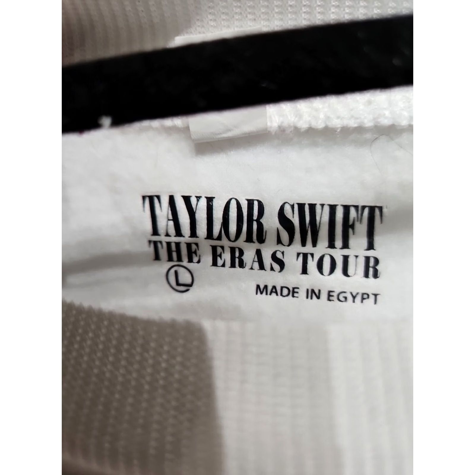 Vintage Taylor Swift Midnights Eras Tour Sweatshirt Crewneck L White Women's Pullover Cotton Blend Logo Activewear 4 Seasons Vintage? No (rearranged) Size L / US 10 / IT 46 - 5 Thumbnail