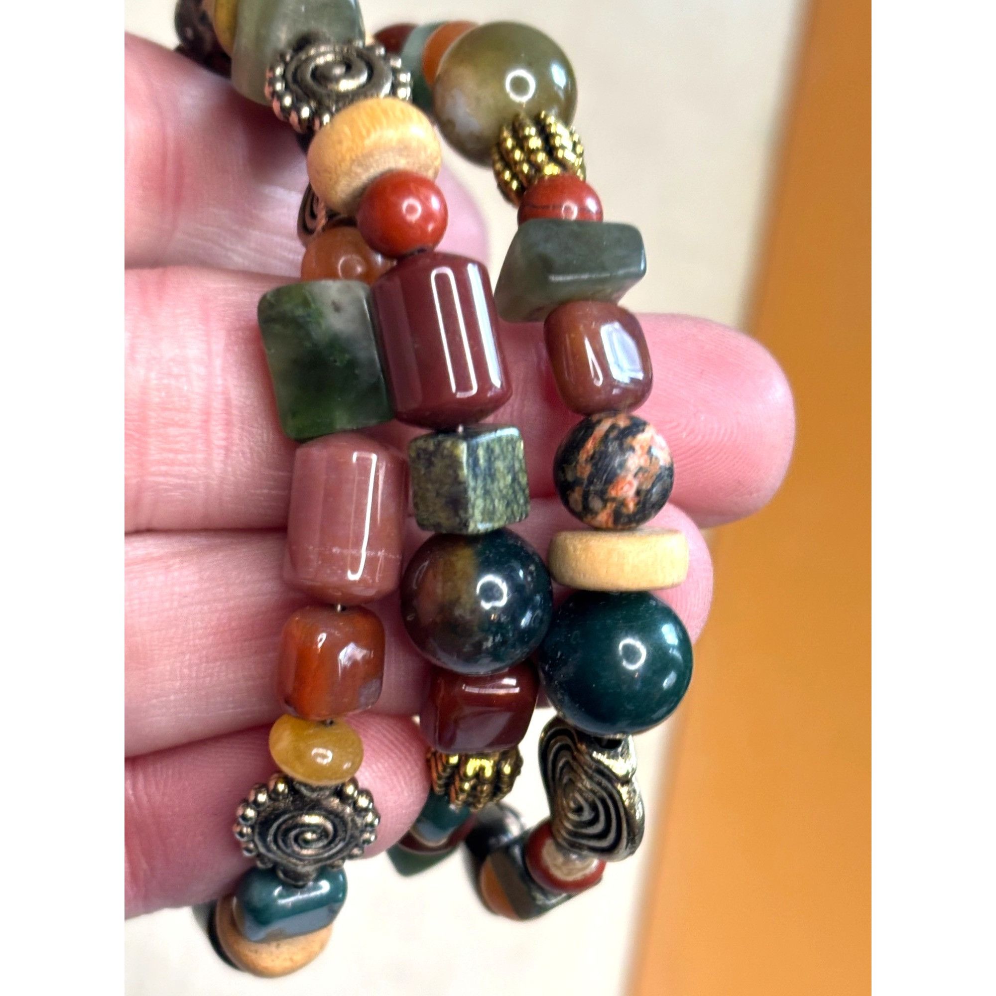 Other Chunky Multicolor Beaded Stretch Bracelets With Metal Accent Size ONE SIZE - 2 Thumbnail