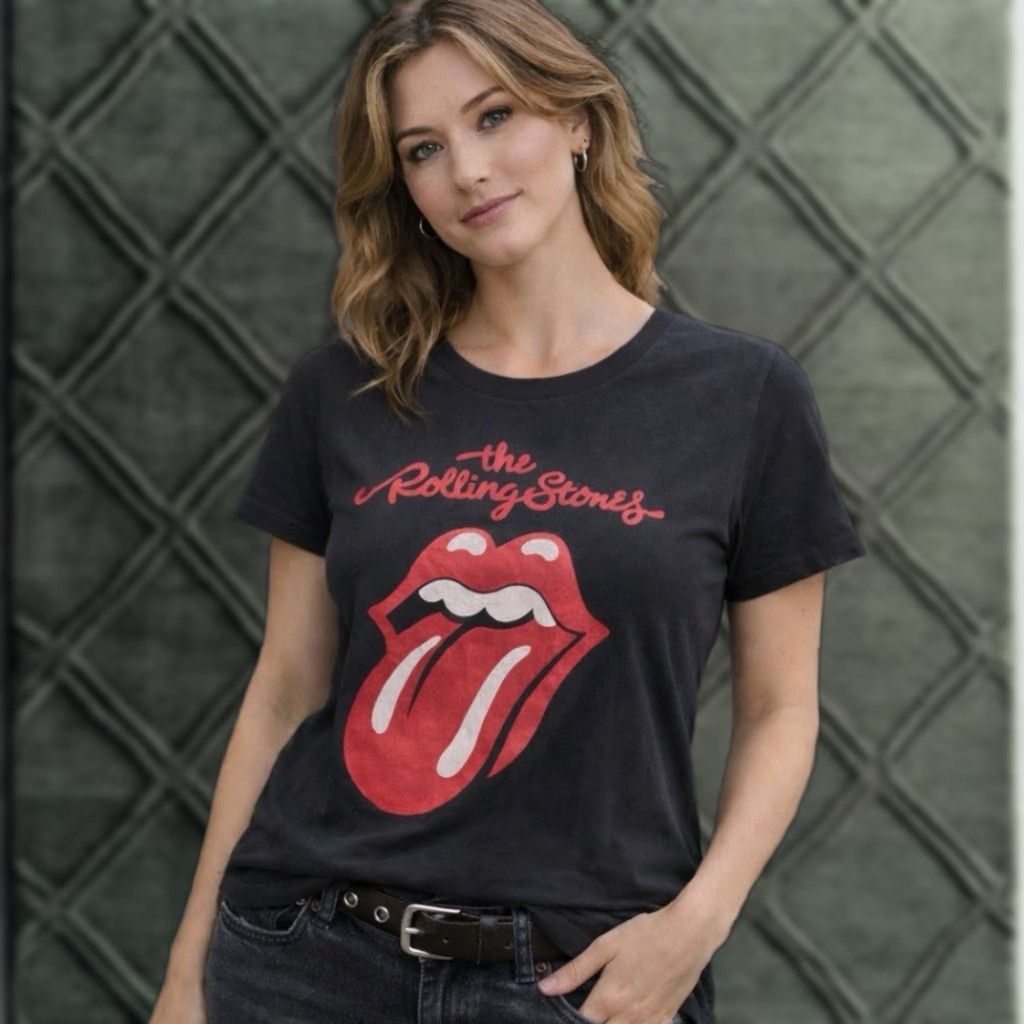 Vintage VINTAGE Rolling Stones Shirt Women’s L Rock Roll Band Tee T-shirt Black Red Lips Size L / US 10 / IT 46 - 1 Thumbnail