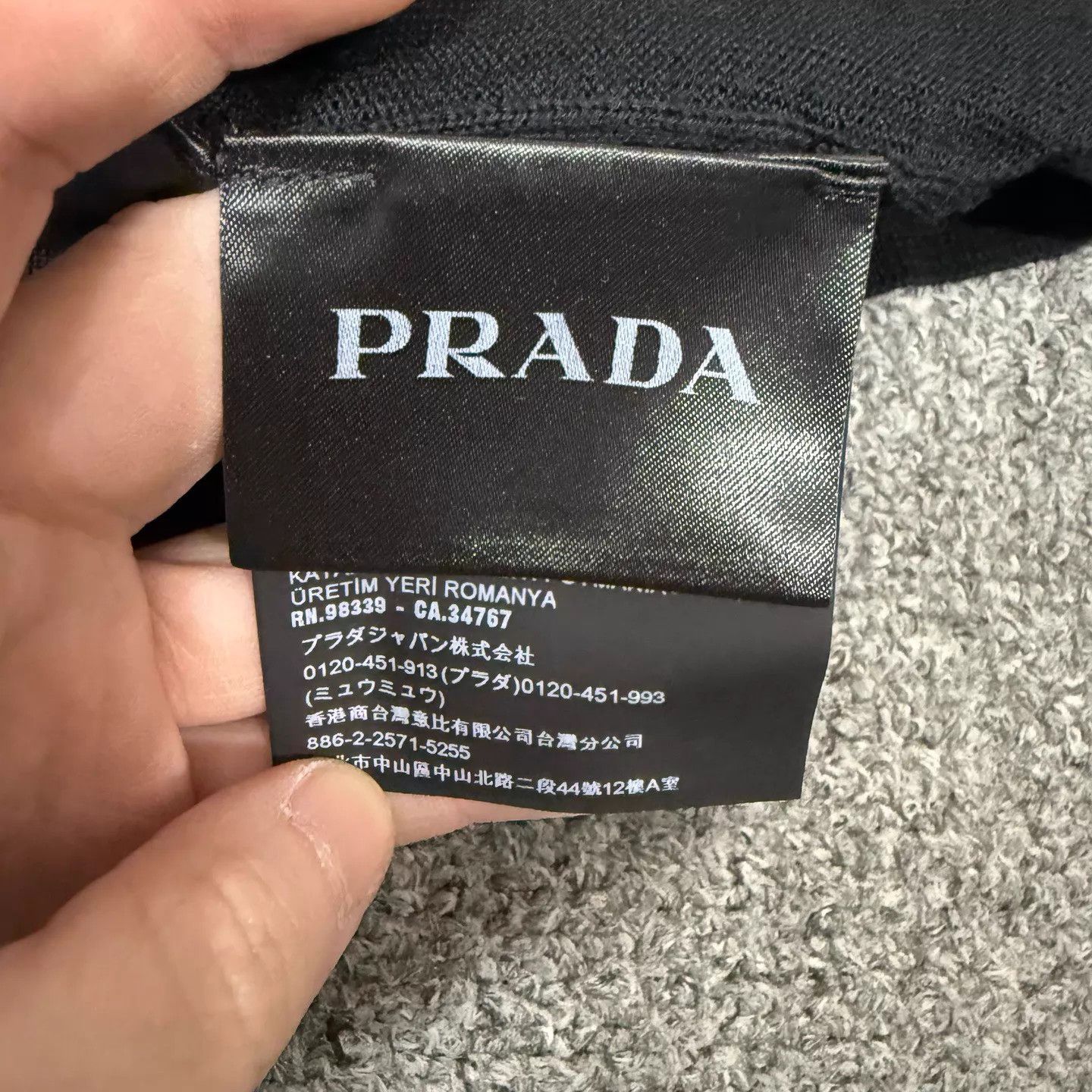 Prada Prada Black Long-Sleeve Knit Polo New with tags 44 Size M / US 6-8 / IT 42-44 - 5 Thumbnail