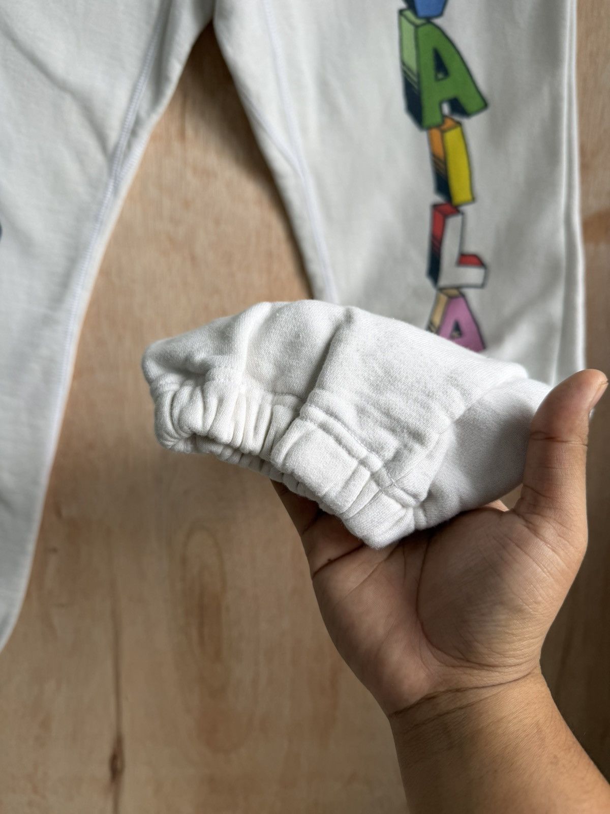 Emotionally Unavailable "EMOTIONALLY UNAVAILABLE" Block Letter Sweatpants Size US 34 / EU 50 - 8 Thumbnail