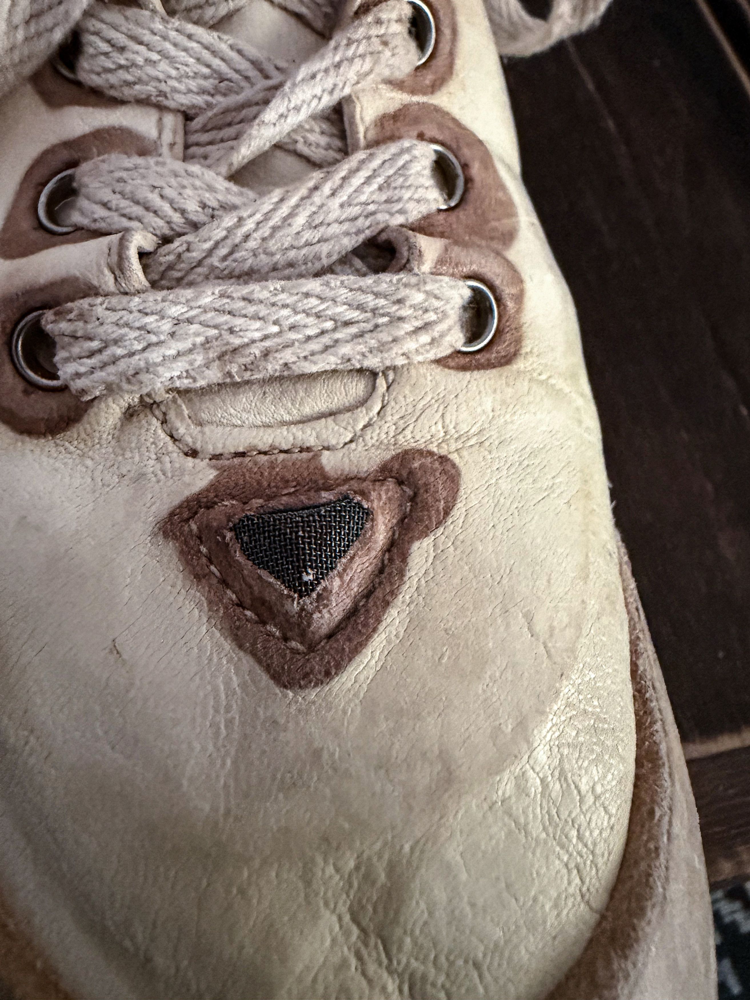 Nihomano Sculpted Handmade Natural Leather Sneakers Size US 9 / EU 42 - 10 Thumbnail