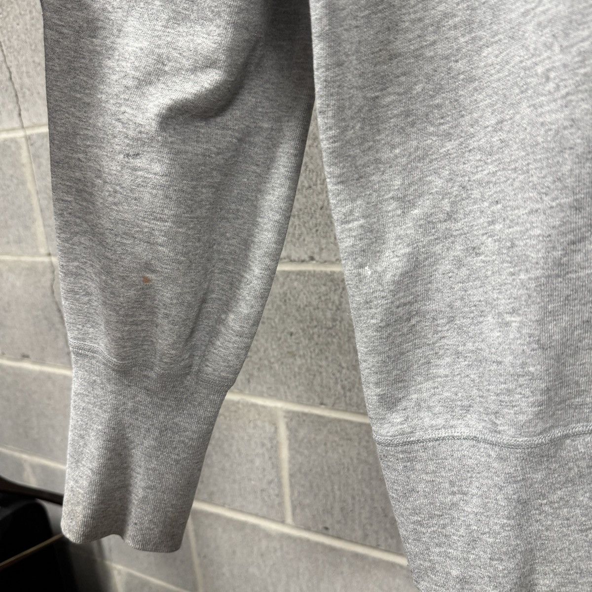 Vintage Vintage Calvin Klein Jeans Sweatshirt Faded ERD Grunge Size US L / EU 52-54 / 3 - 4 Thumbnail