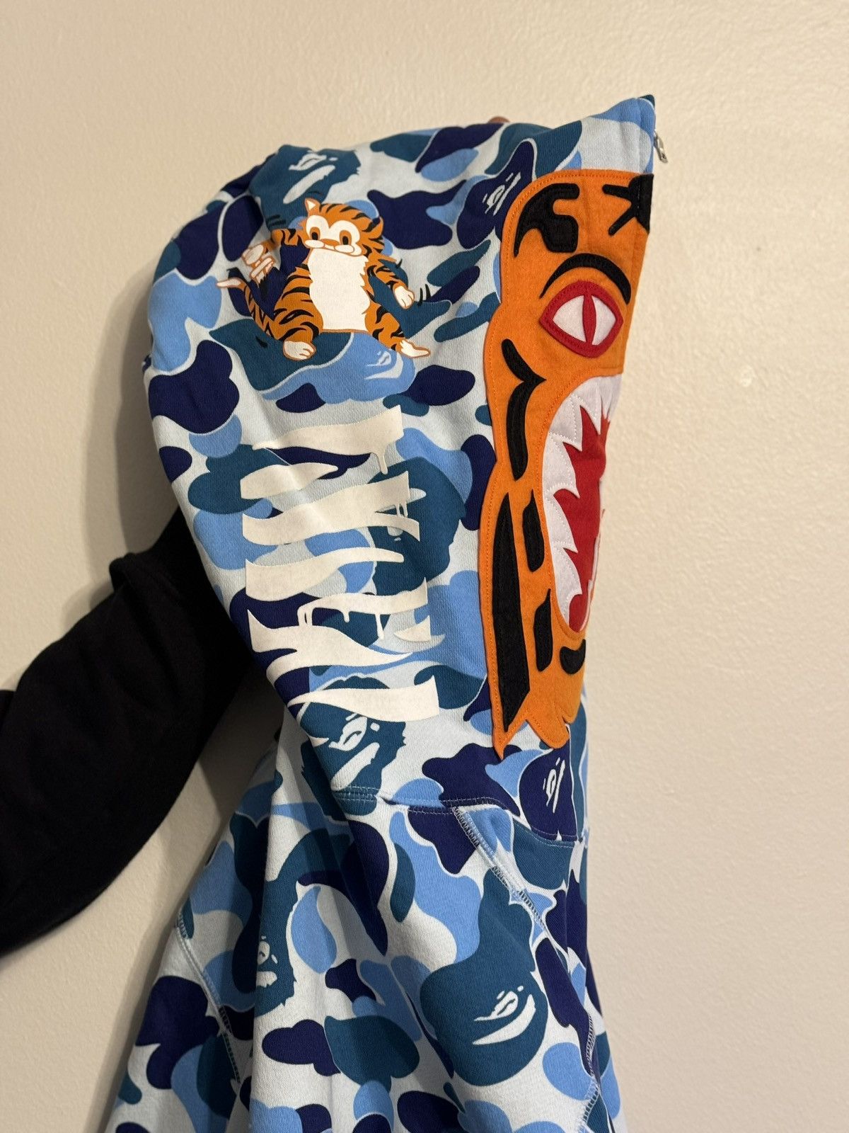 Bape ABC CAMO TIGER FULL ZIP HOODIE Size US M / EU 48-50 / 2 - 4 Thumbnail
