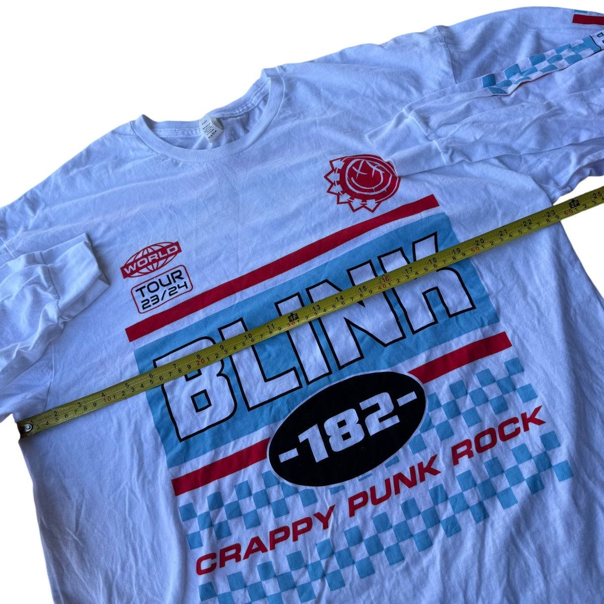 Band Tees BLINK 182 23/24 MERCH CONCERT GRAPHIC LONG SLEEVE SHIRT Size US XL / EU 56 / 4 - 10 Thumbnail