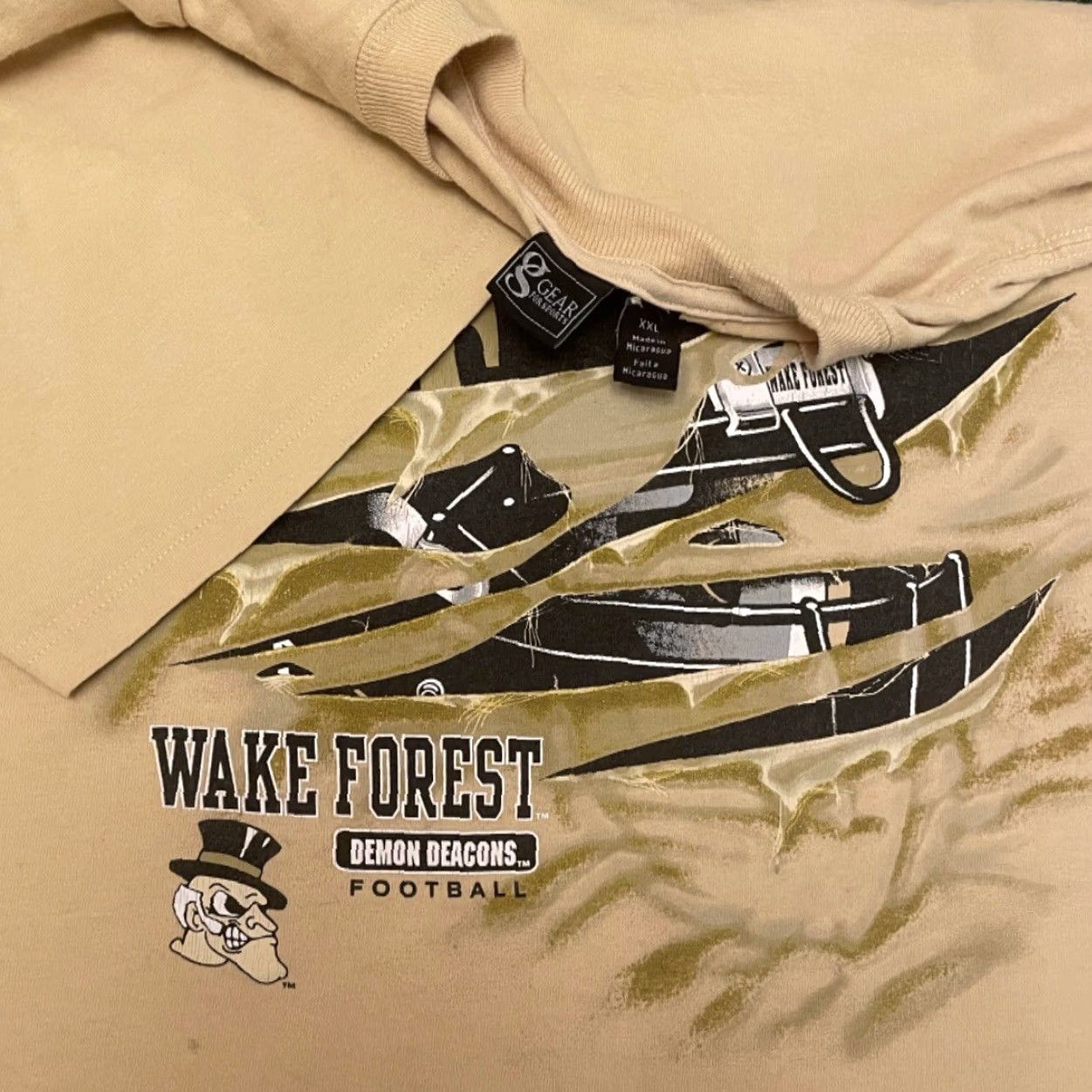Vintage VINTAGE 90s Wake Forest Demon Deacons Football Helmet Big Graphic VTG Shirt XXL Size US XXL / EU 58 / 5 - 2 Thumbnail